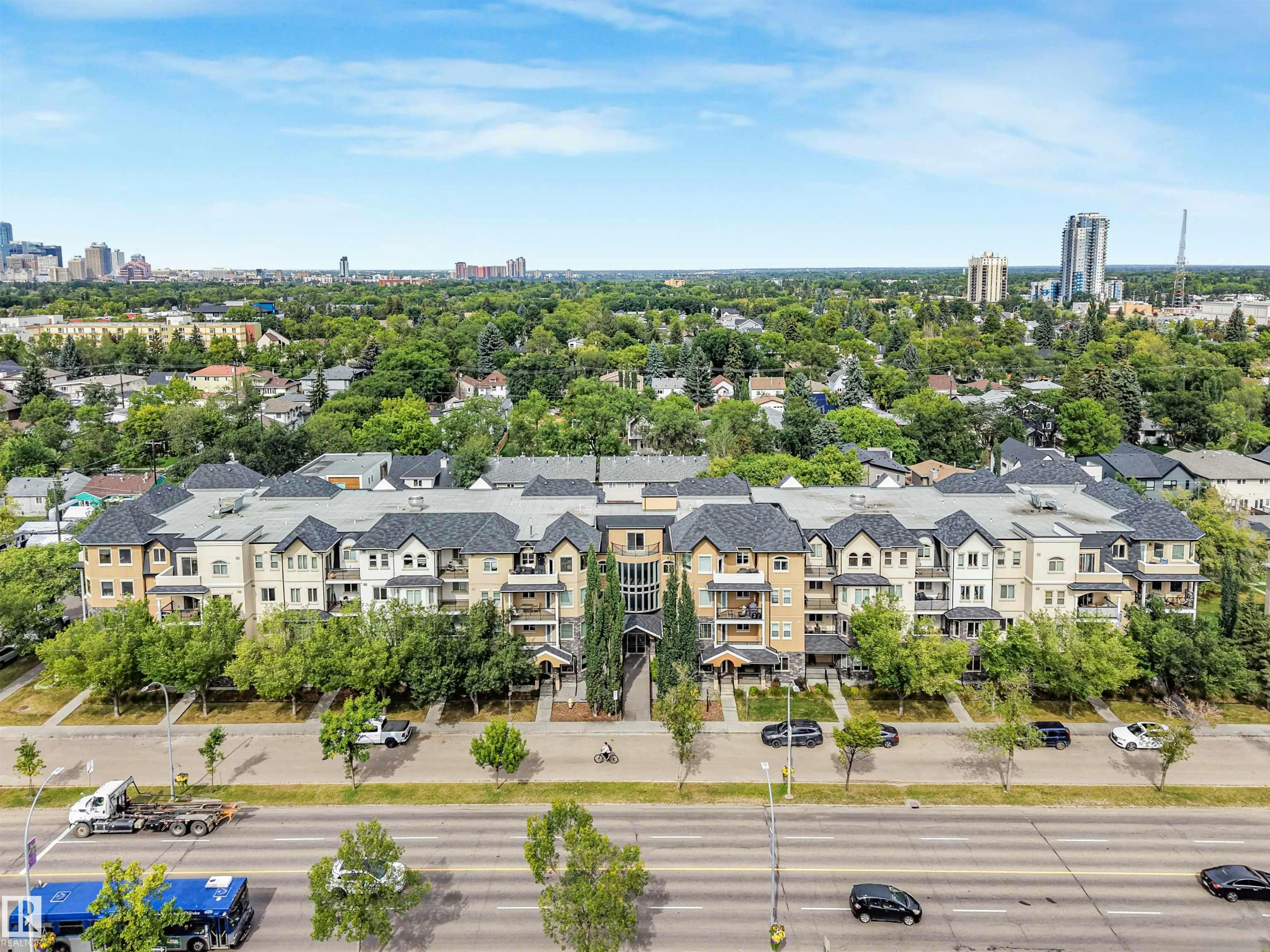 214-8730 82 Avenue, Edmonton, AB, T6C 0Z1