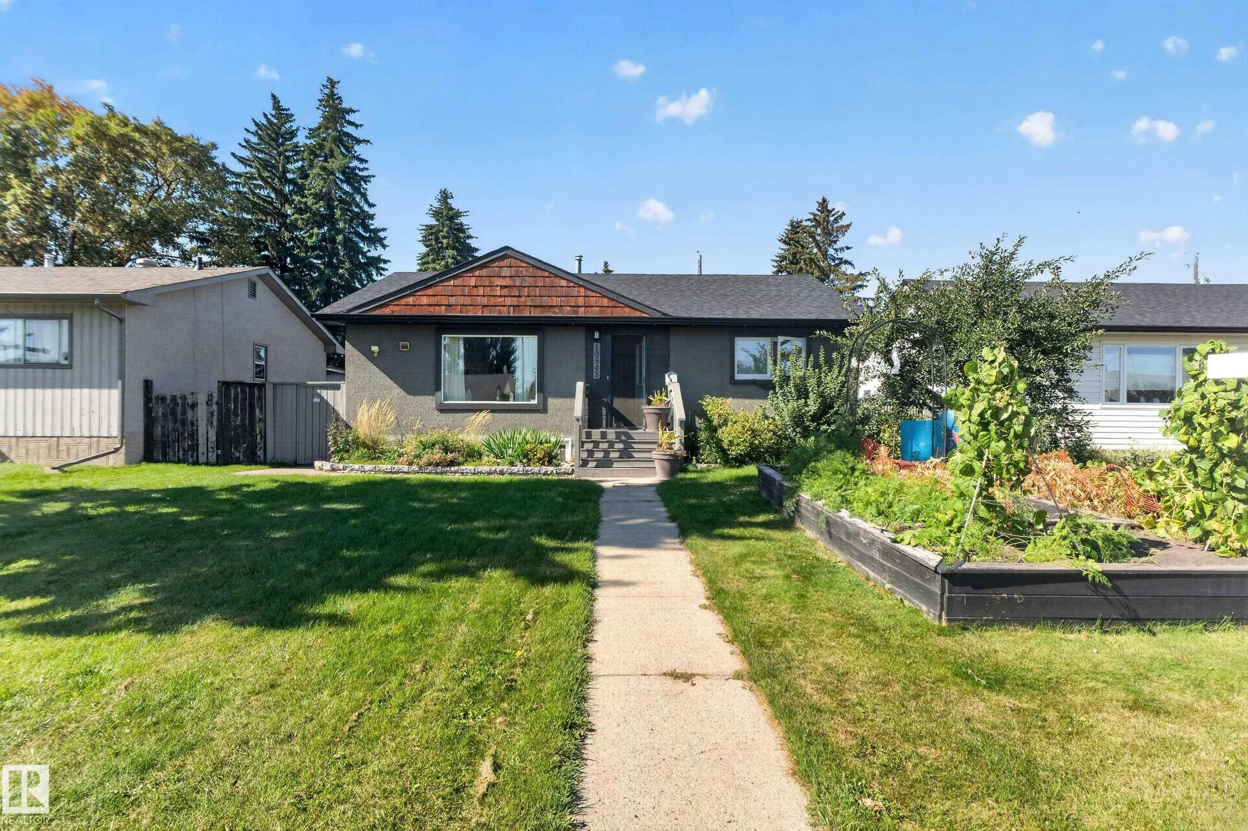 10548 40 Street, Edmonton, AB, T6A 1T1 - 2