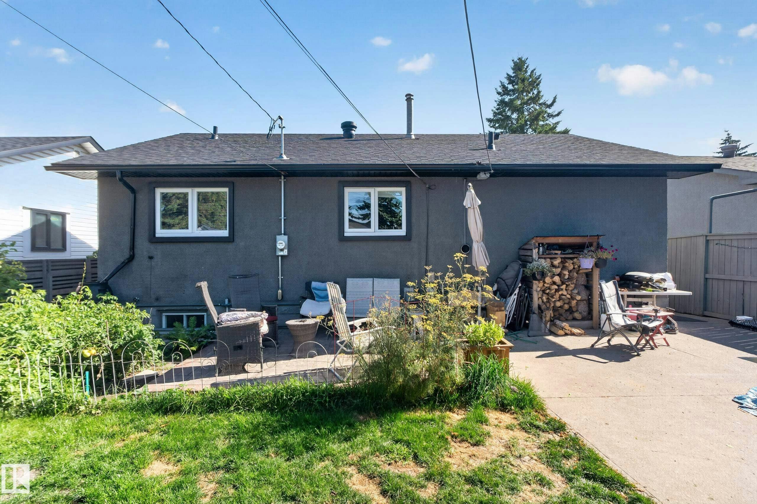 10548 40 Street, Edmonton, AB, T6A 1T1 - 36