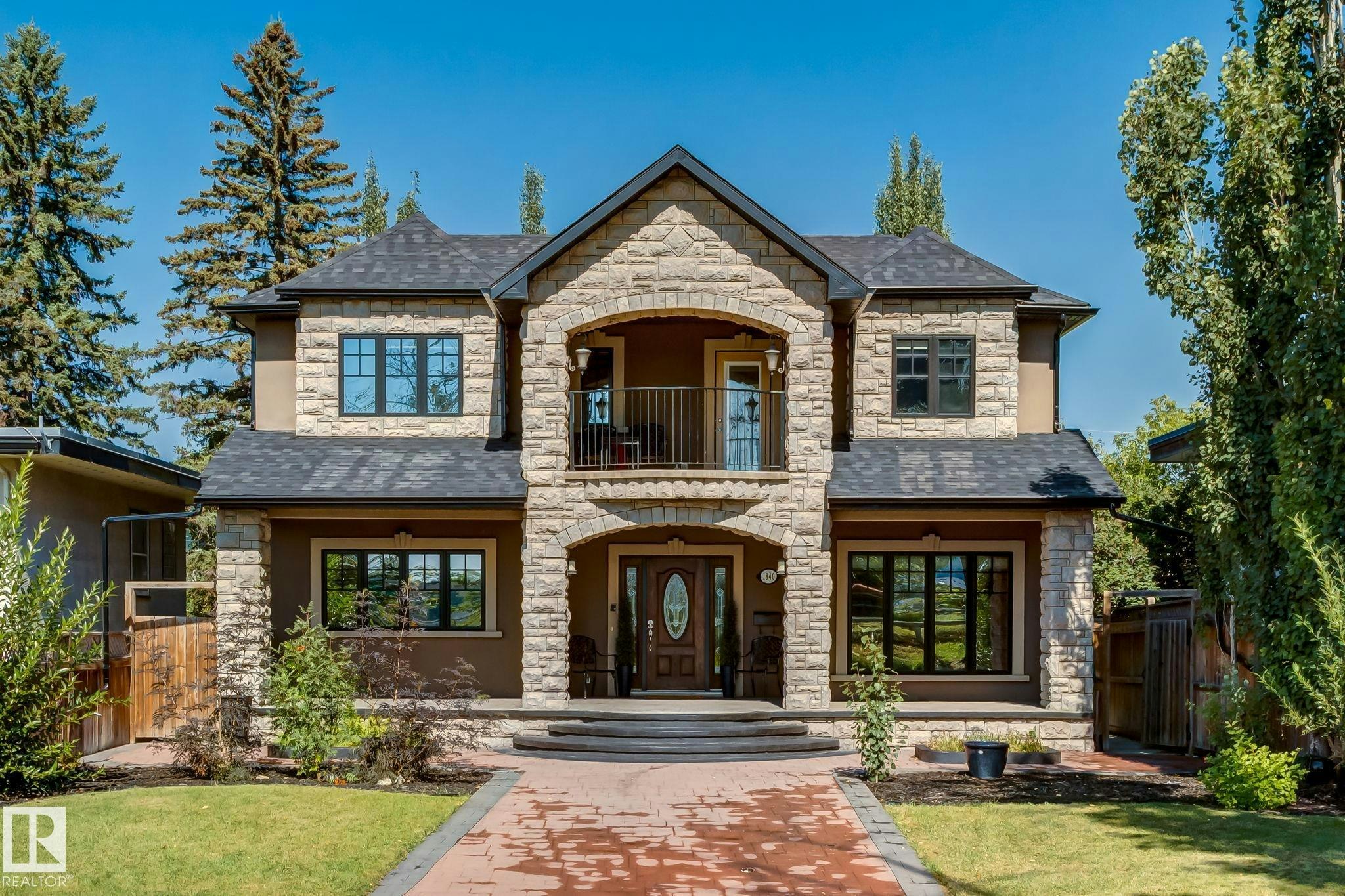 1840 Westmount Boulevard, Calgary, AB, T2N 3G8