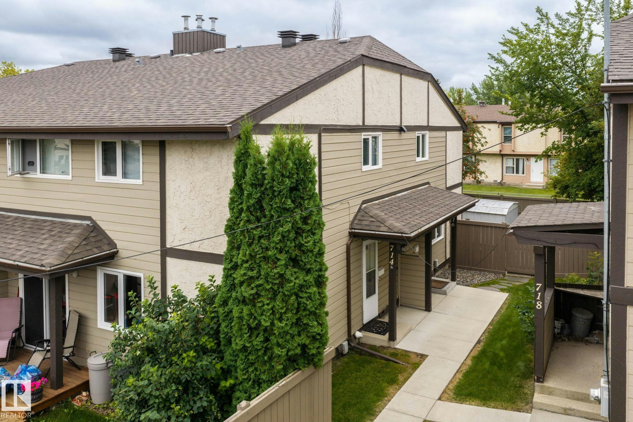 716 Clareview Rd, Edmonton, AB, T5A 4J7