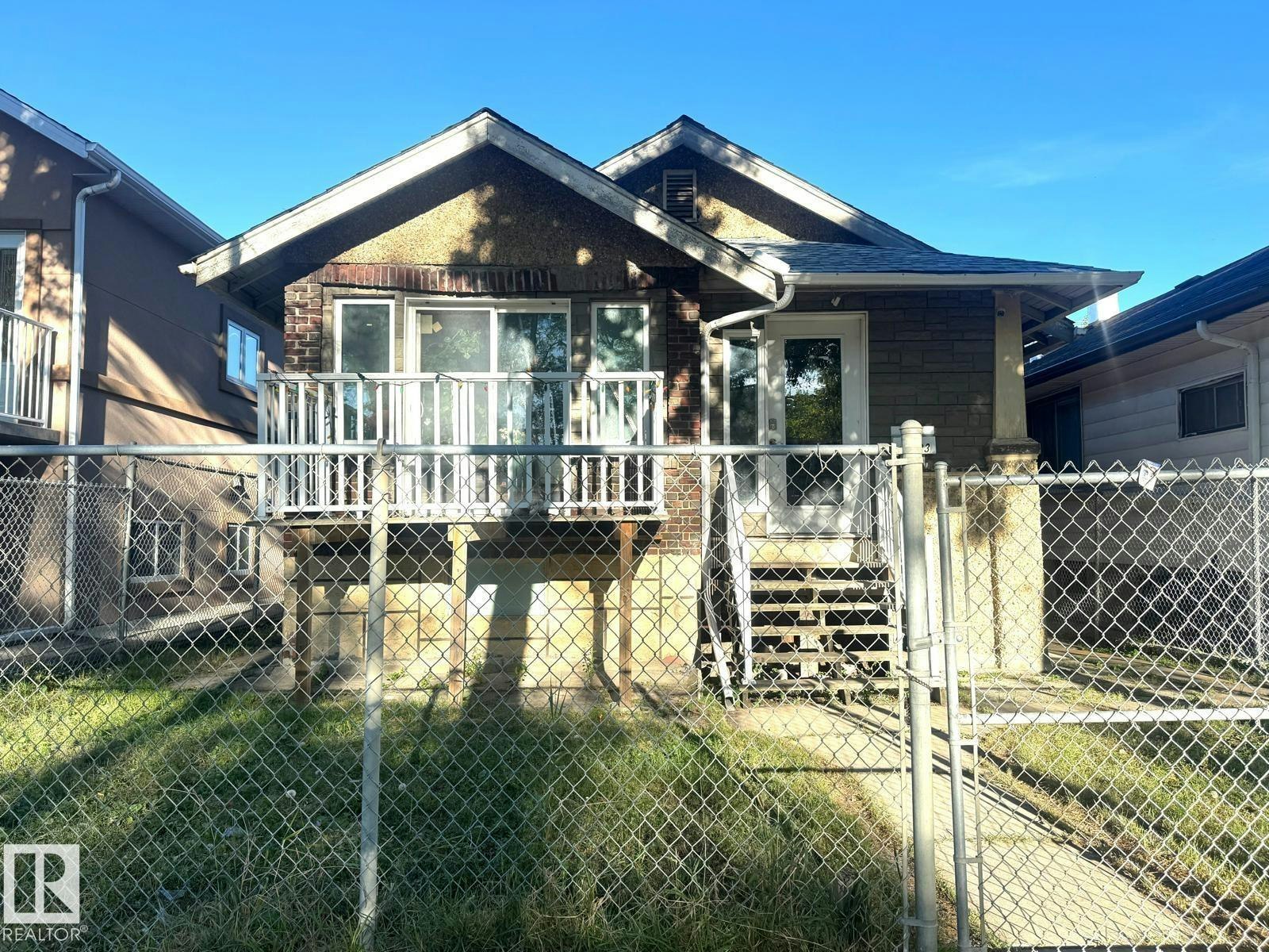 11323 97 Street, Edmonton, AB, T5G 1X3