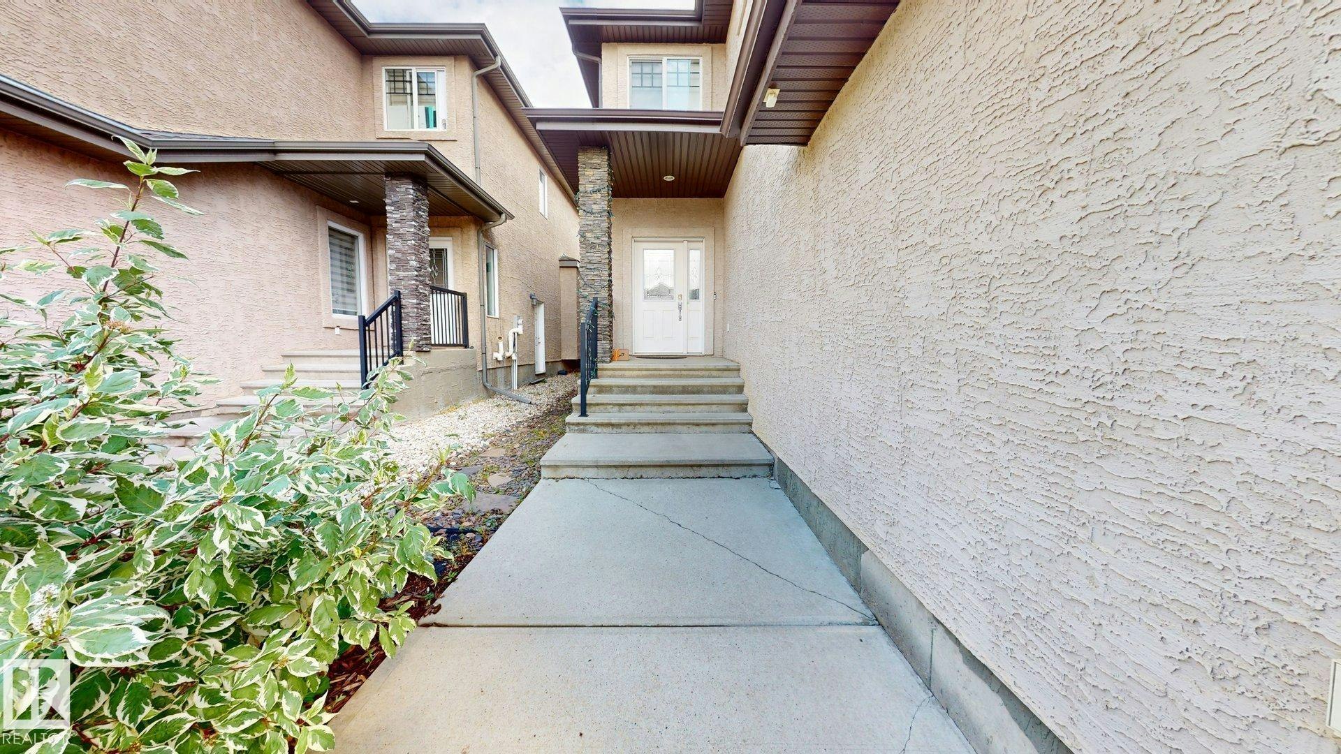 1232 Cunningham Drive, Edmonton, AB, T6W 0R6
