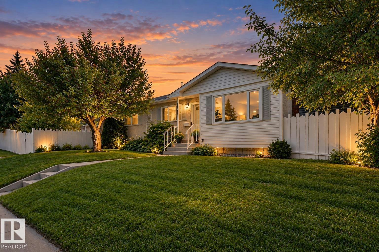 14203 61 Street, Edmonton, AB, T5A 1P4