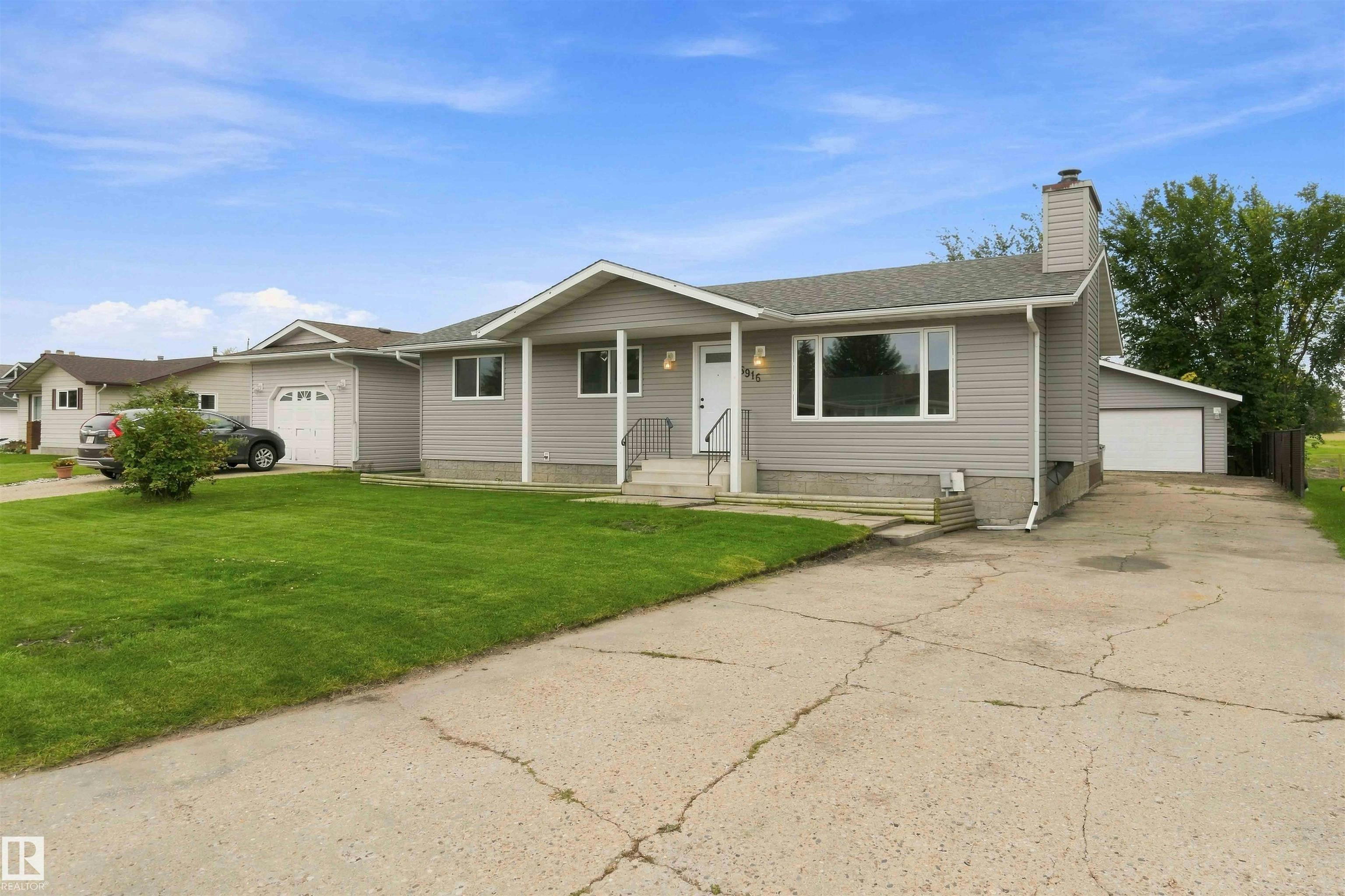 5916 53 Avenue, Redwater, AB, T0A 2W0
