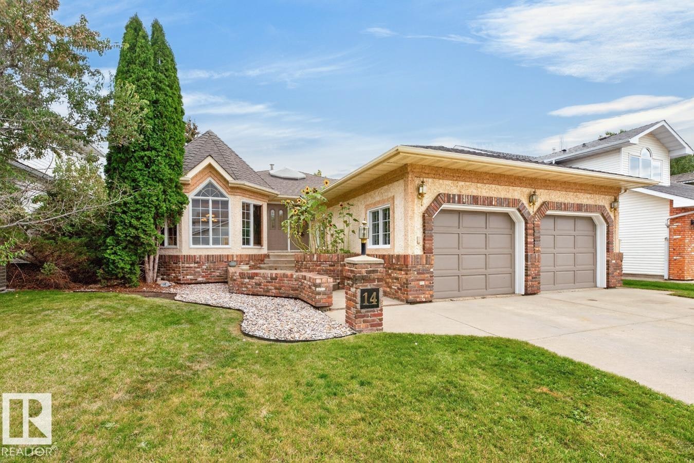 14 Newport Drive, Rural Strathcona County, AB, T8A 5L3