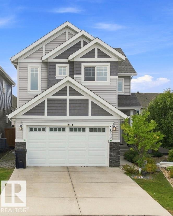 4530 Saly Place SW, Edmonton, AB, T6X 2C7