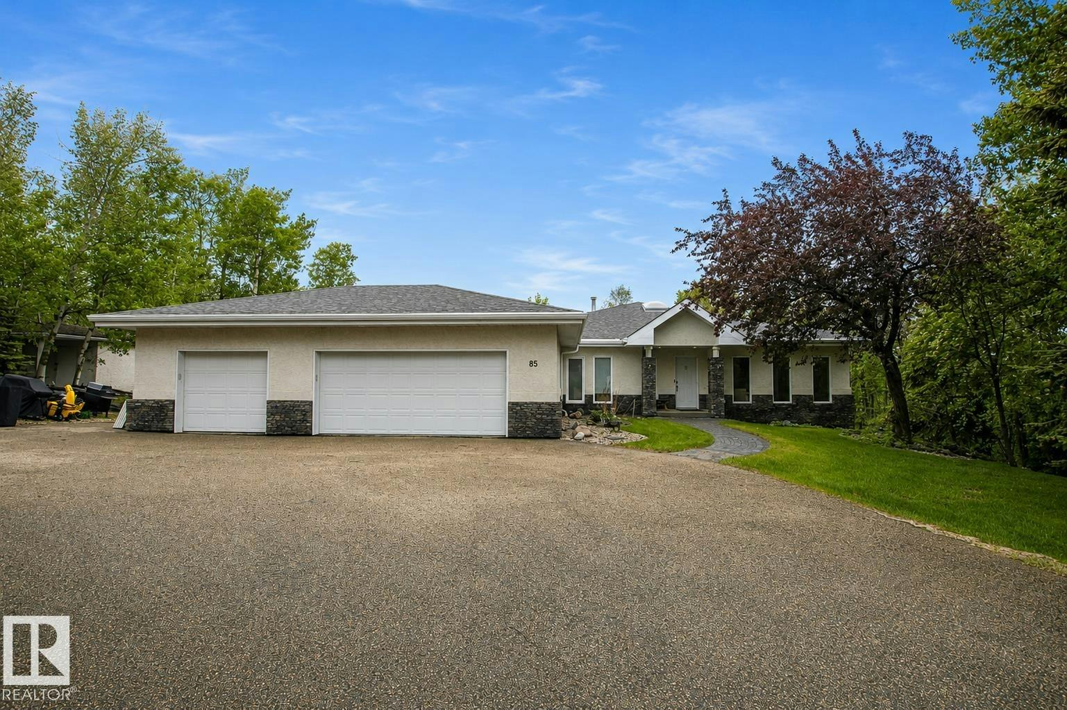 52258 Rge Road 231, Rural Strathcona County, AB, T8B 1M8