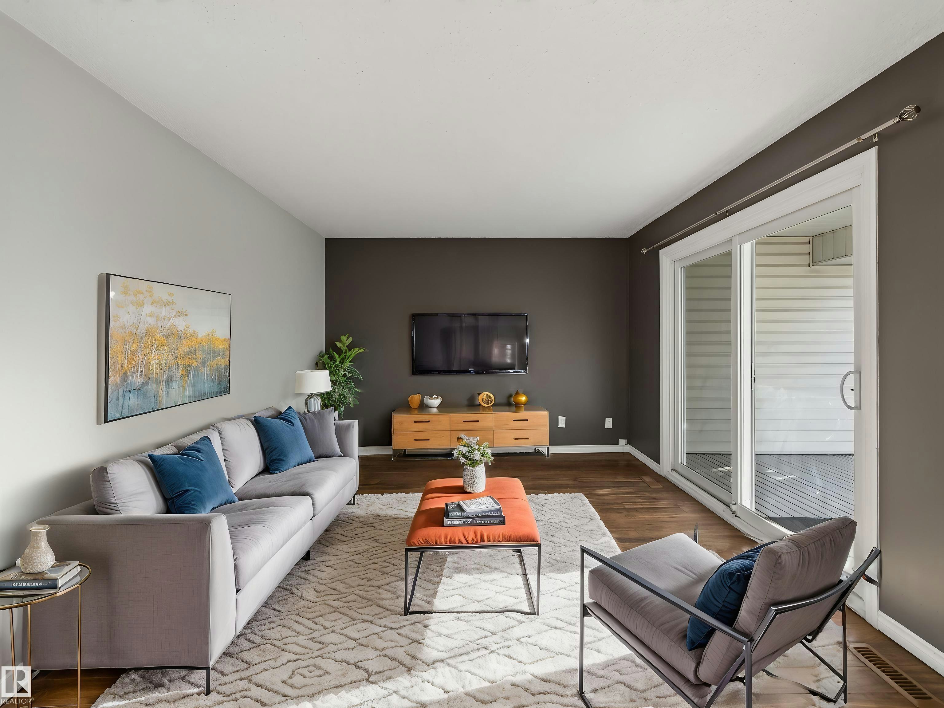 57 Woodvale Village, Edmonton, AB, T6L 1W4