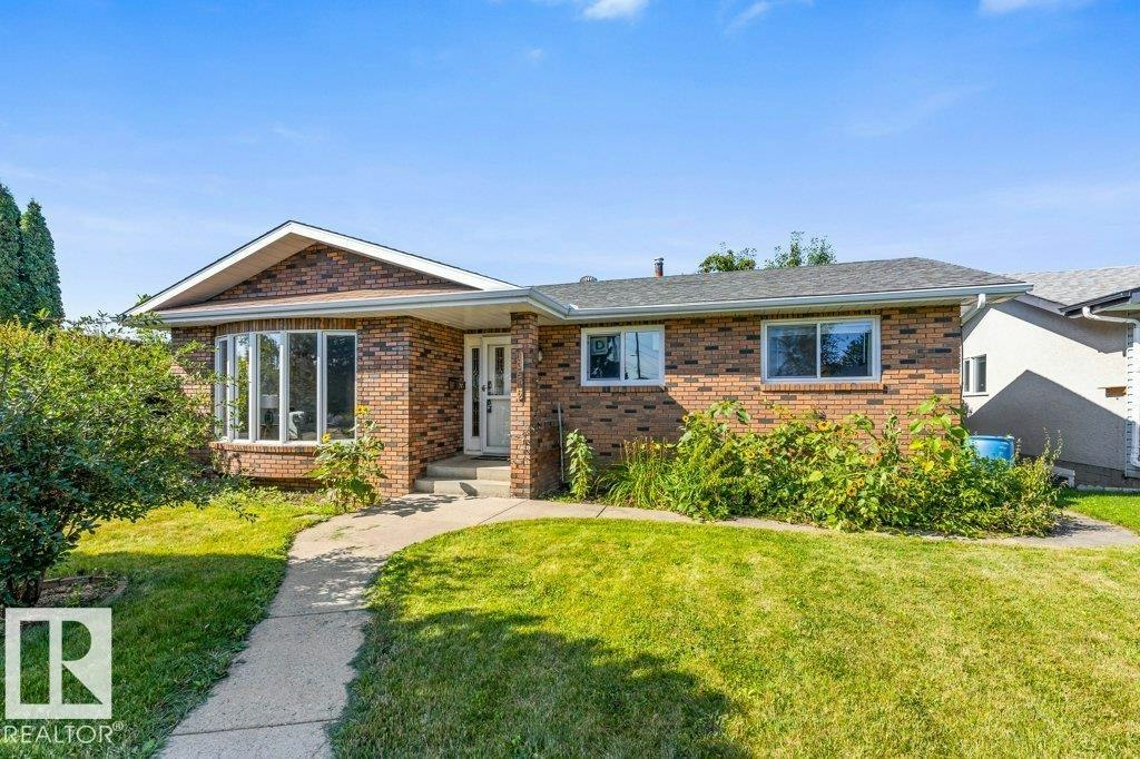 13516 81 Street, Edmonton, AB, T5C 1N9