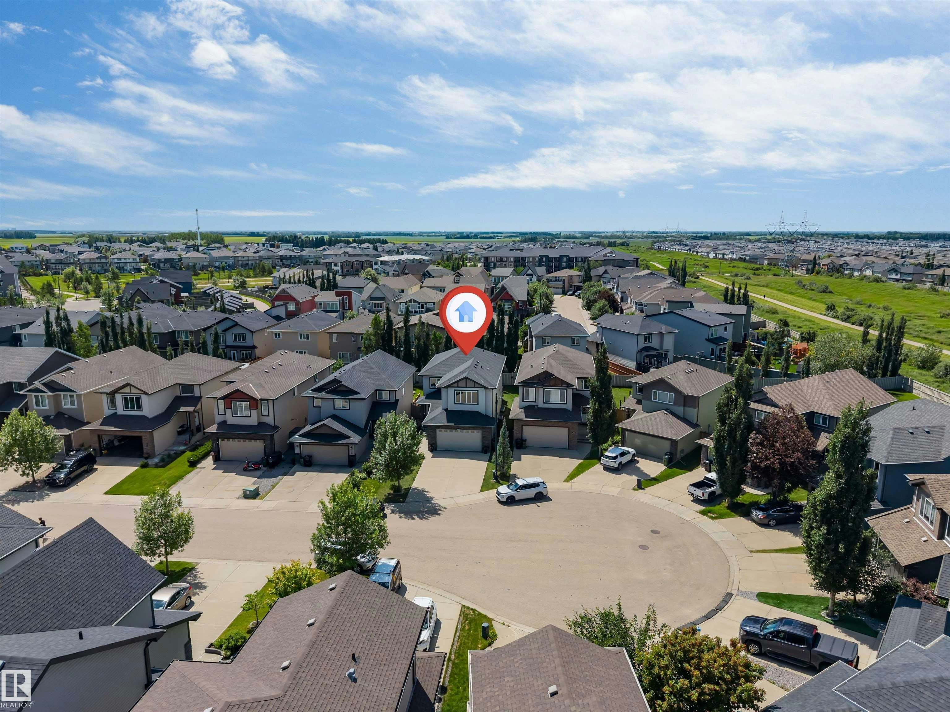 3819 Claxton Close, Edmonton, AB, T6W 1Y5