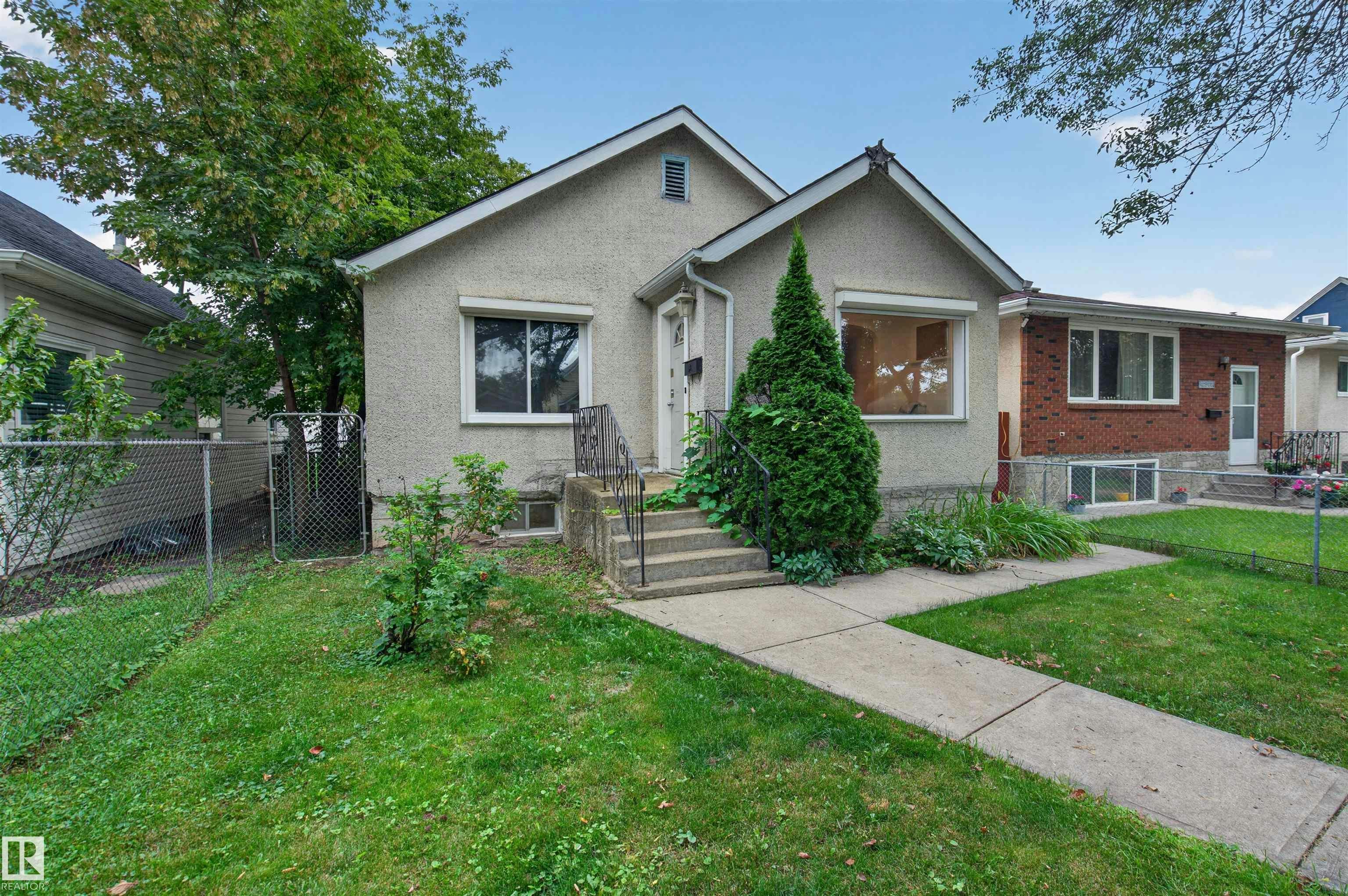 11431 88 Street, Edmonton, AB, T5B 3P9