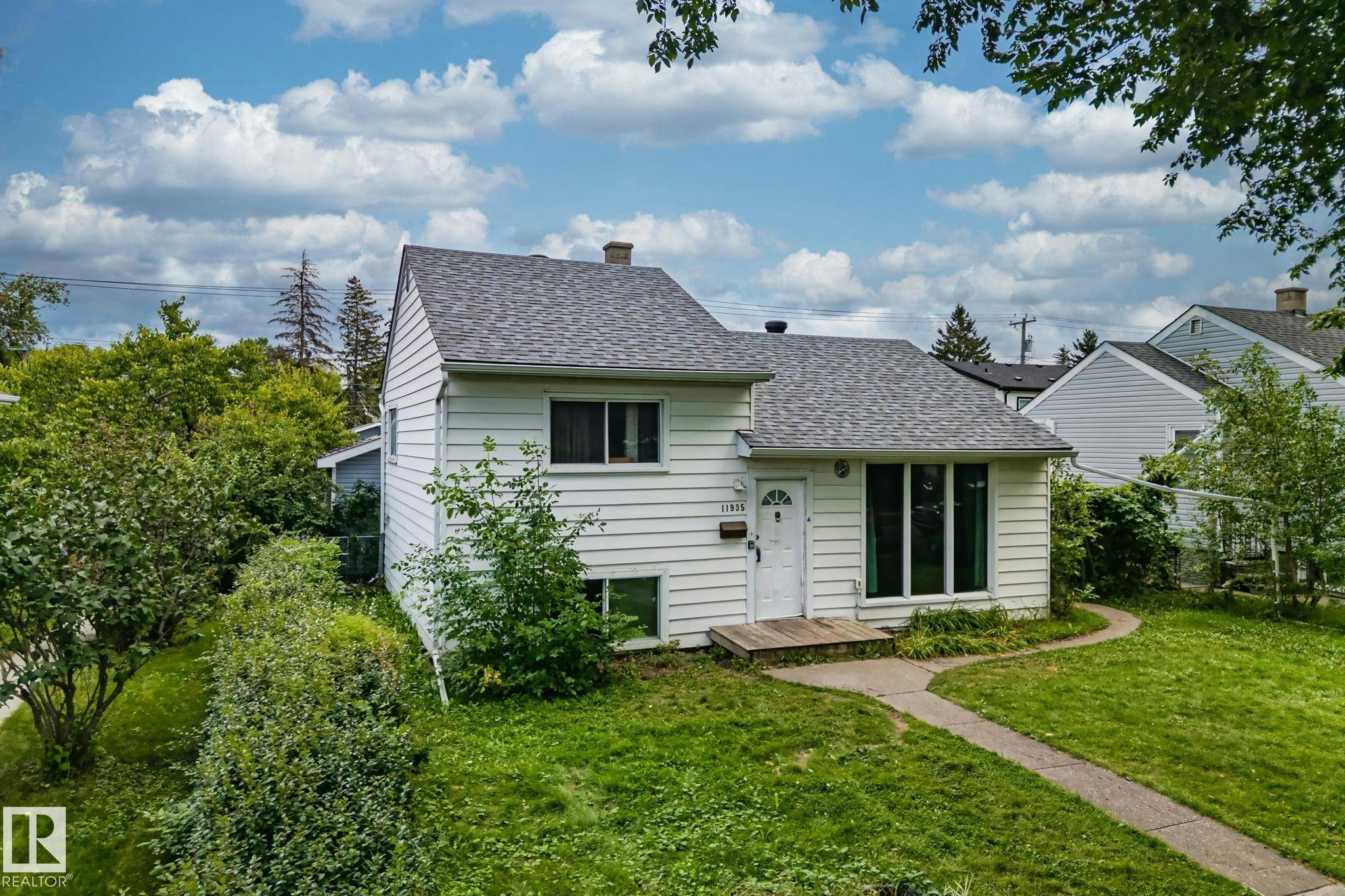 11935 125 Street, Edmonton, AB, T5L 0S3