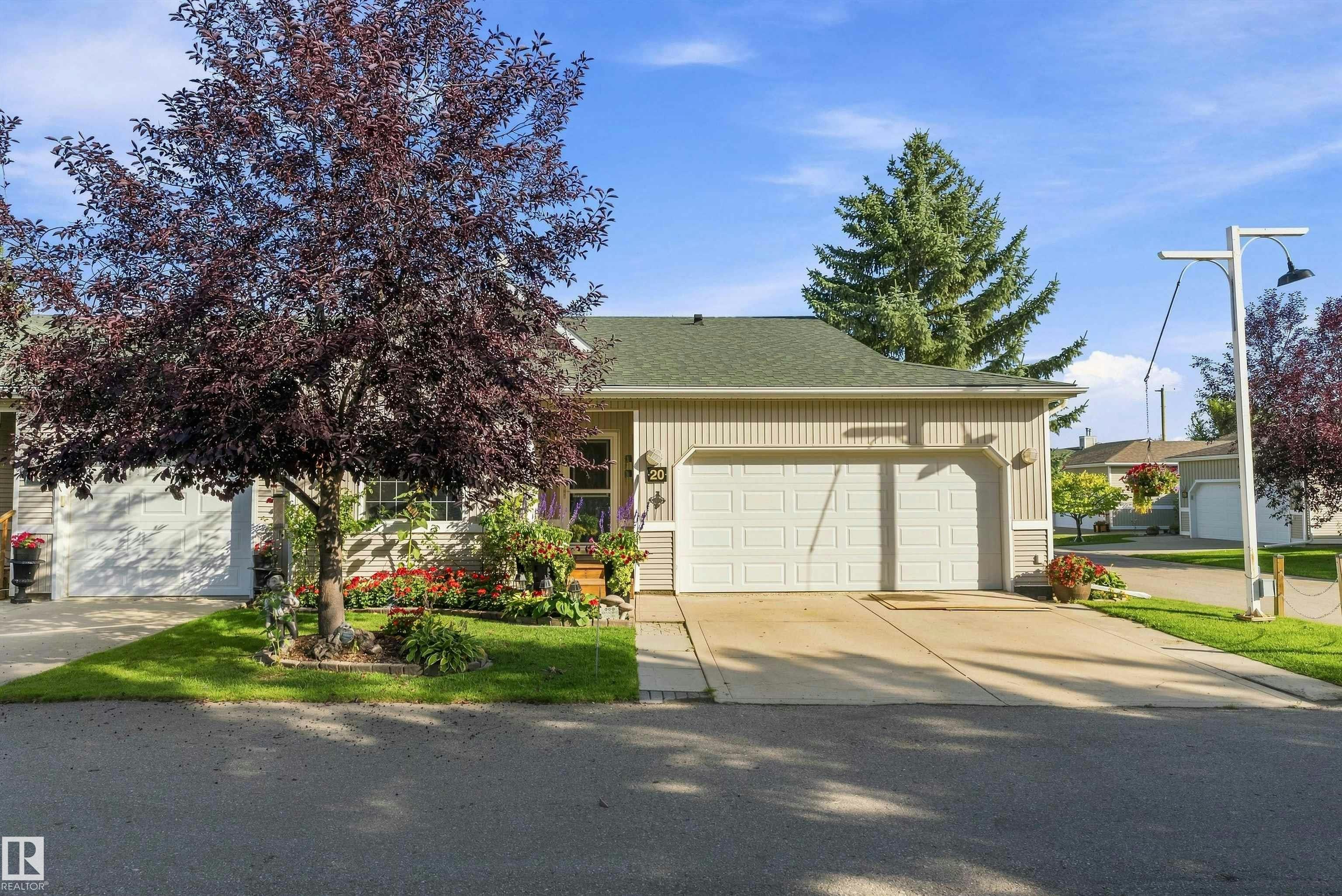 20-1 Village Lane, Wetaskiwin, AB, T0C 2V0