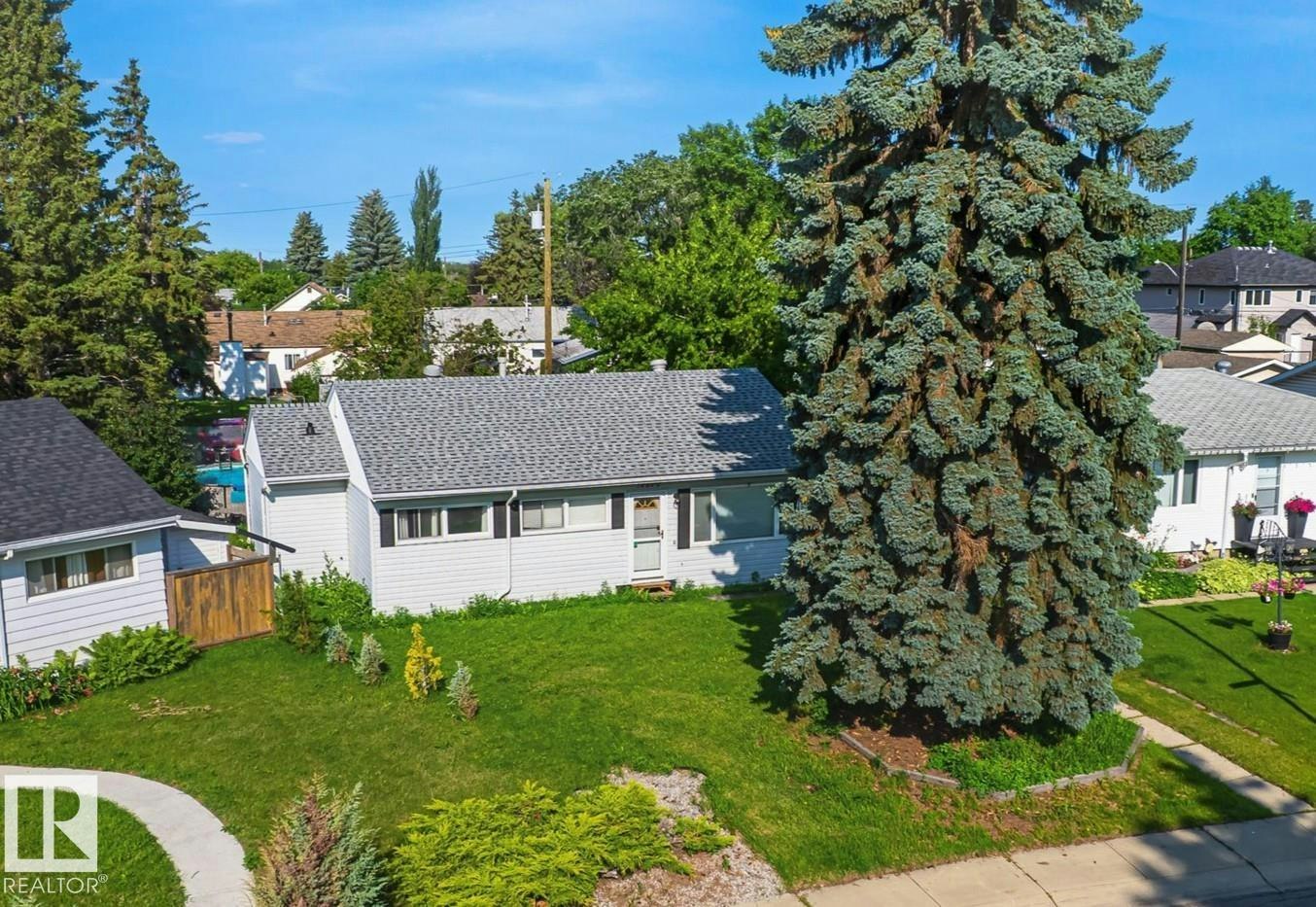 12820 132 Street, Edmonton, AB, T5L 1R1