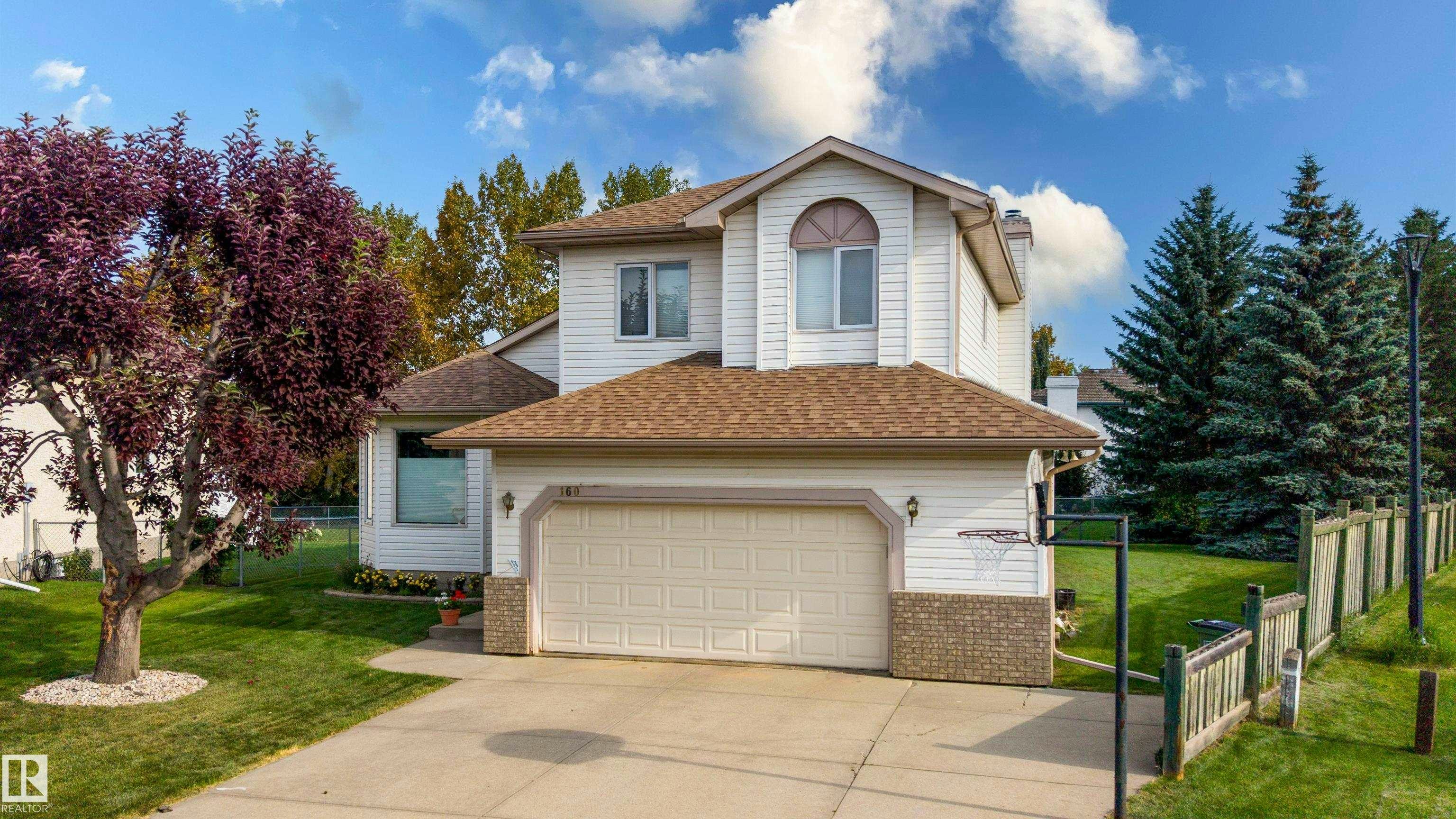 160 Phillips Row Row, Edmonton, AB, T5T 5Y3