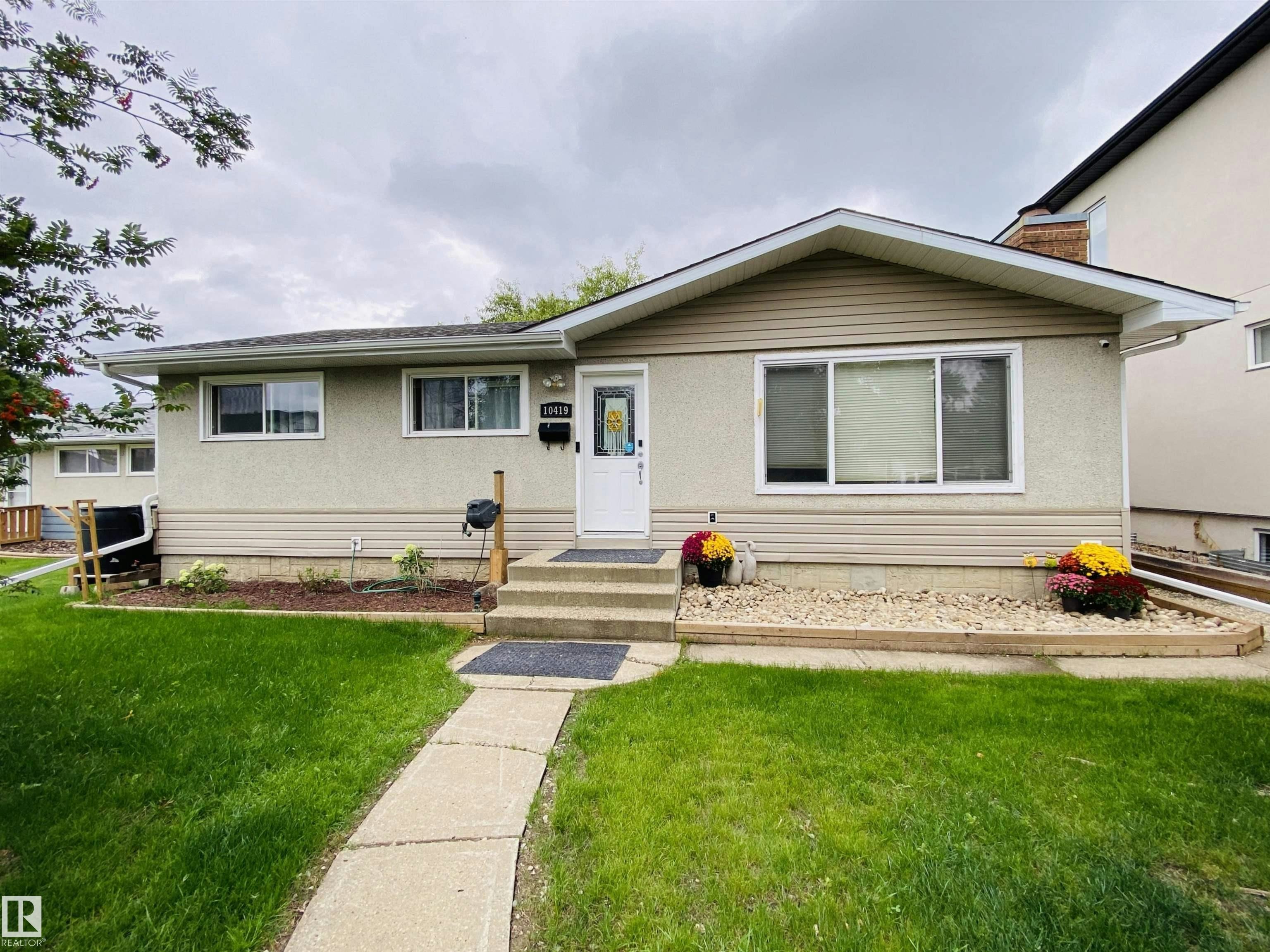 10419 52 Avenue, Edmonton, AB, T6H 0N7