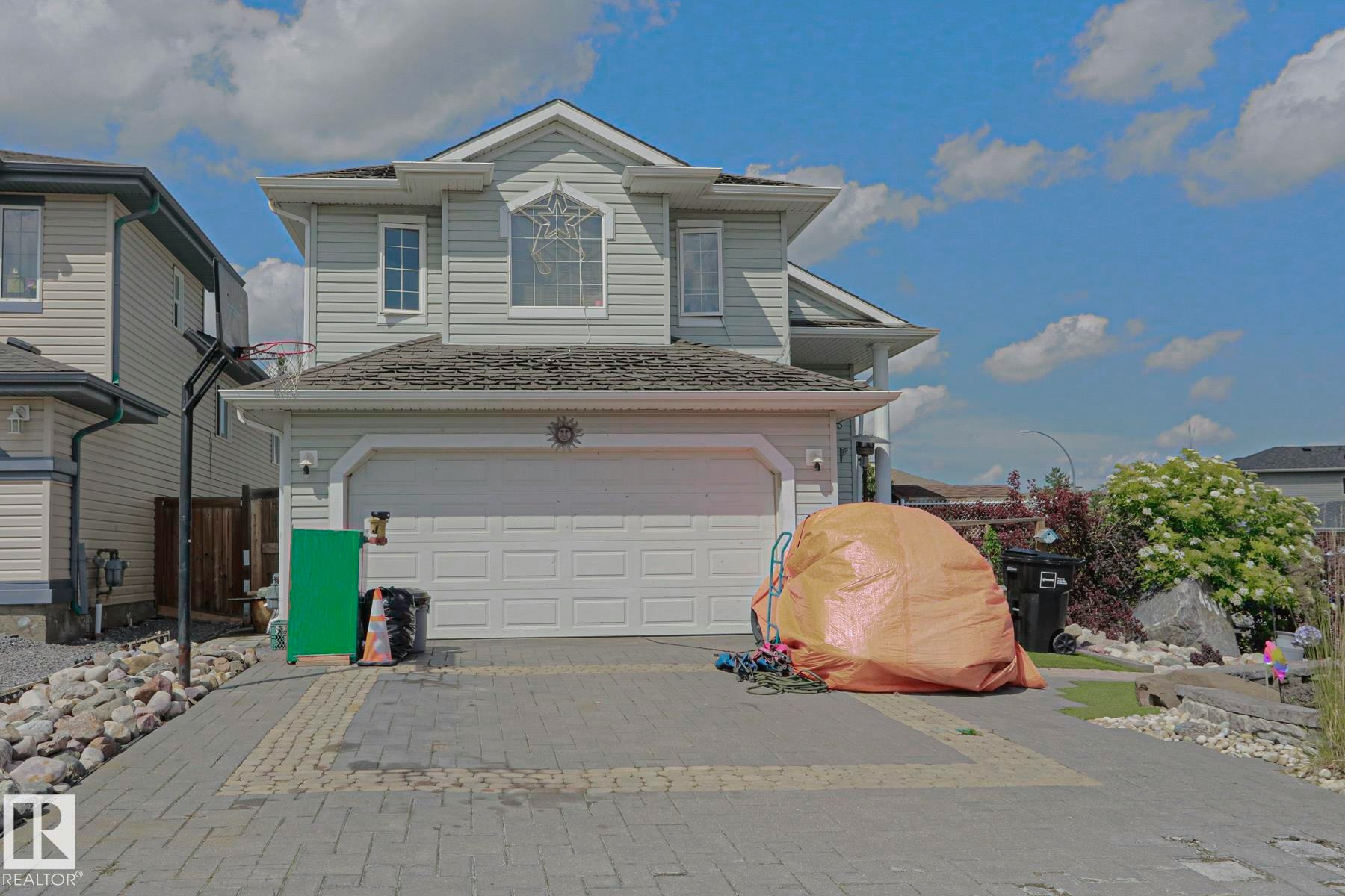 4506 154 Avenue, Edmonton, AB, T5Y 3H3