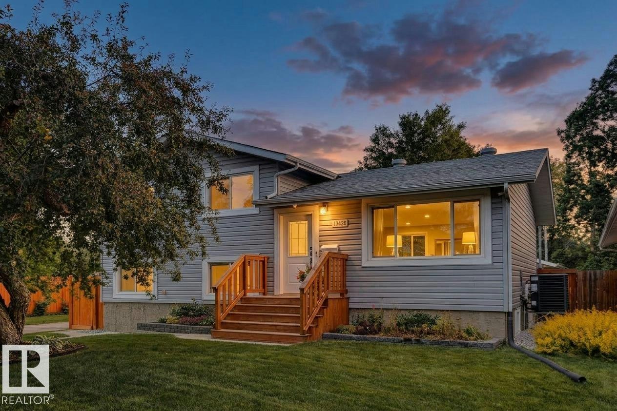 13428 117a Avenue, Edmonton, AB, T5M 3J7