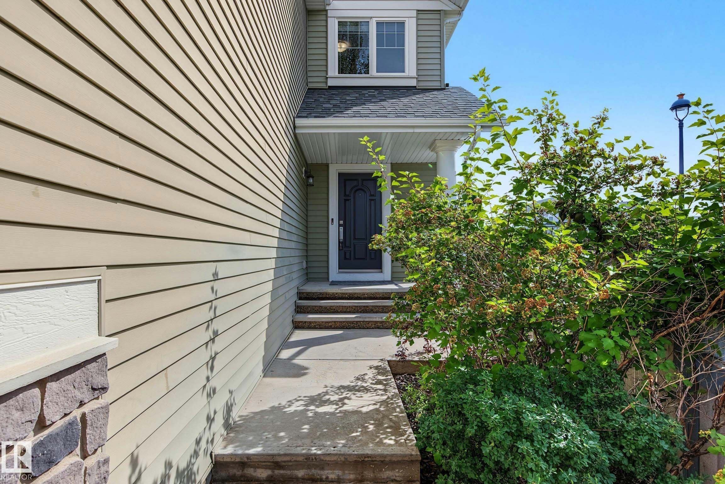1839 80 Street - 2