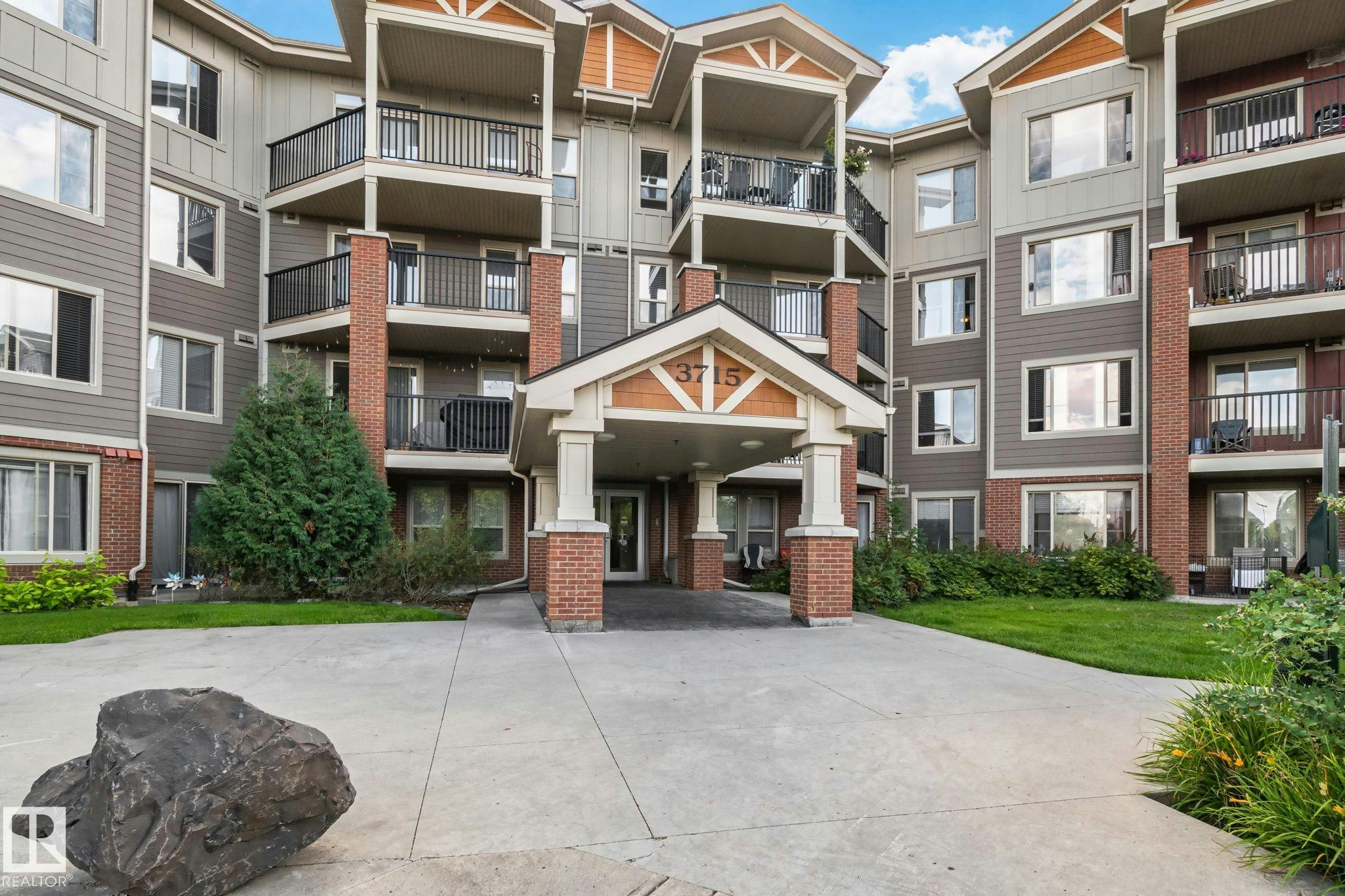 212-3715 Whitelaw Lane, Edmonton, AB, T6W 2C3