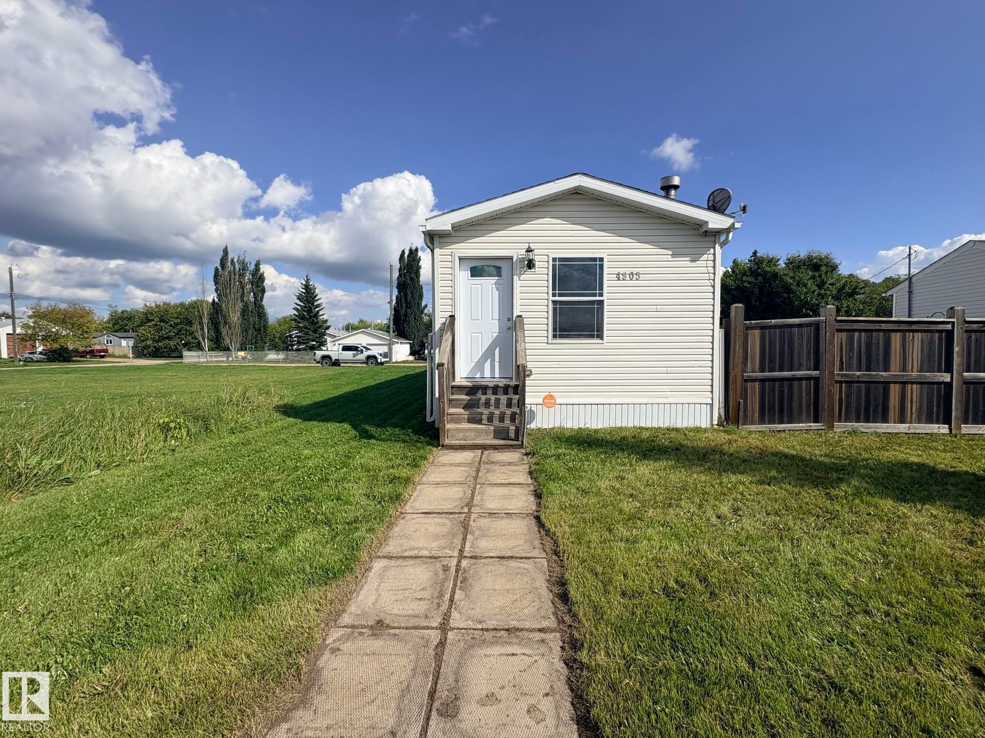 4905 50 Street, Rural Bonnyville M.D., AB, T0A 0B0