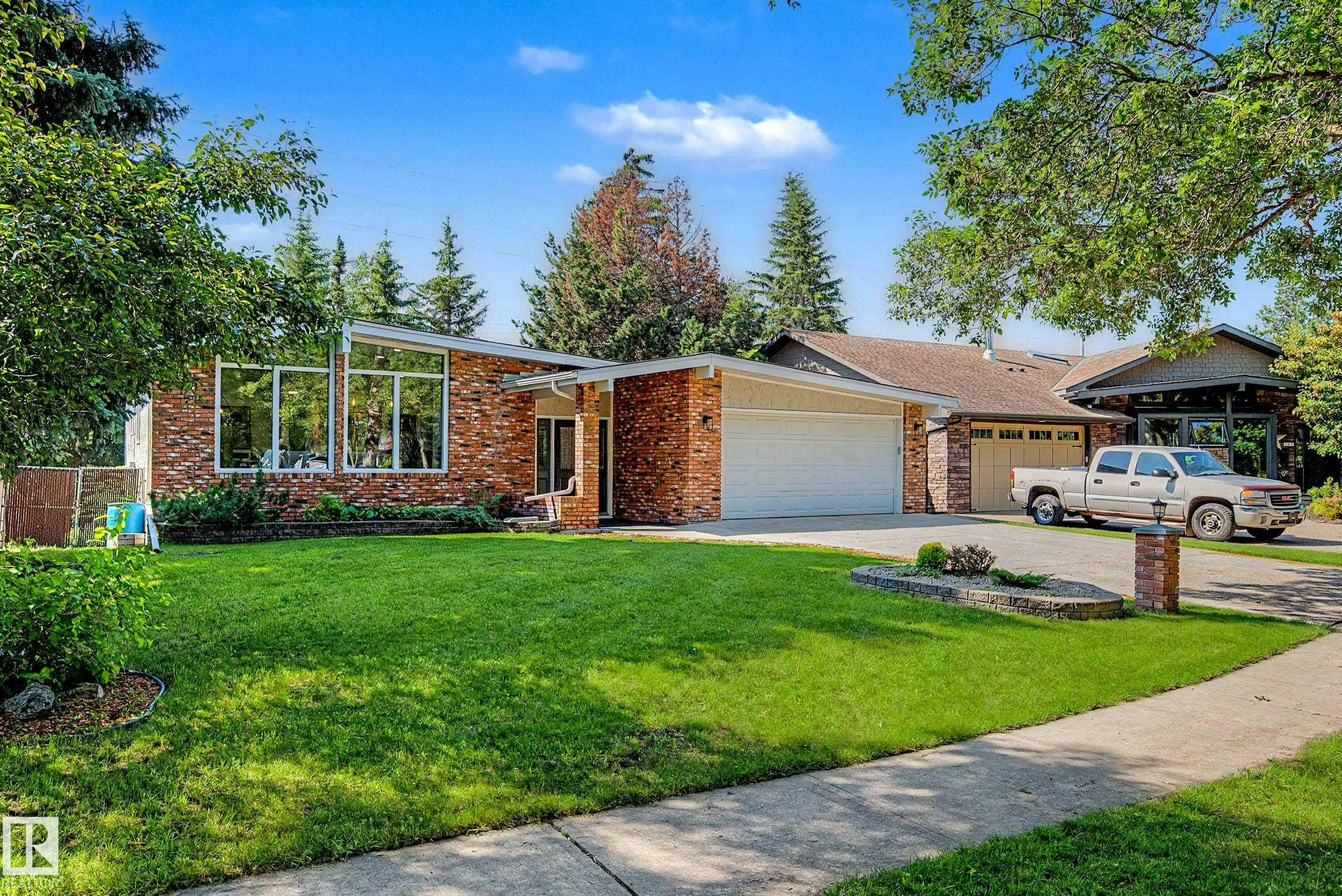 102 Goodridge Drive, St. Albert, AB, T8N 2B2