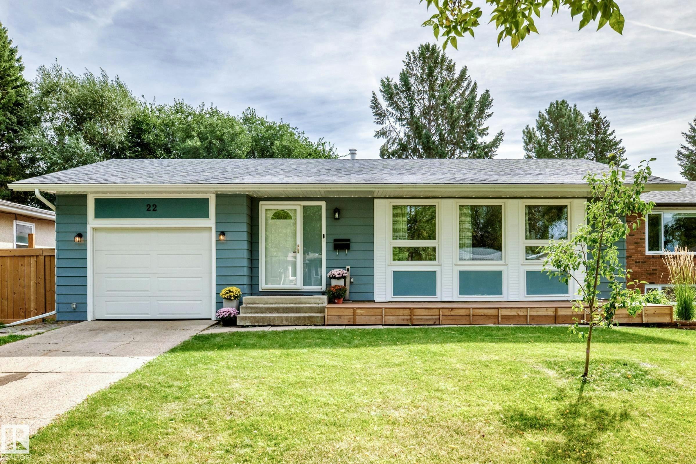 22 Afton Crescent, St. Albert, AB, T8N 2T3
