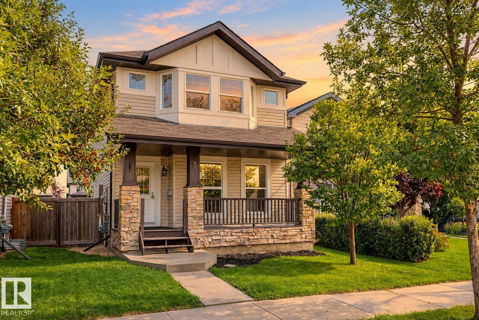 5 Dickens Street, Fort Saskatchewan, AB, T8L 0N4