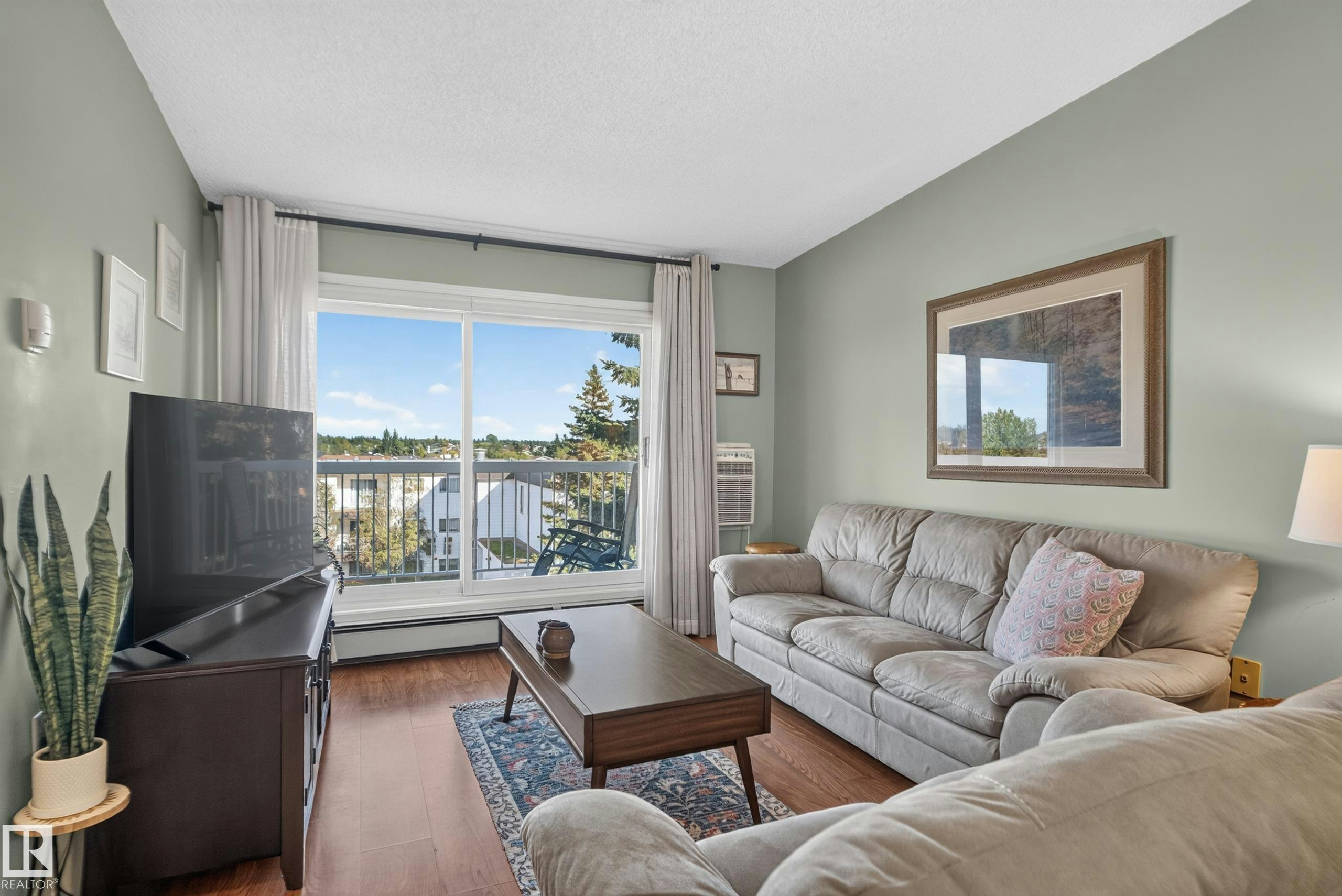 403-15503 106 Street, Edmonton, AB, T5X 5W7 - 15