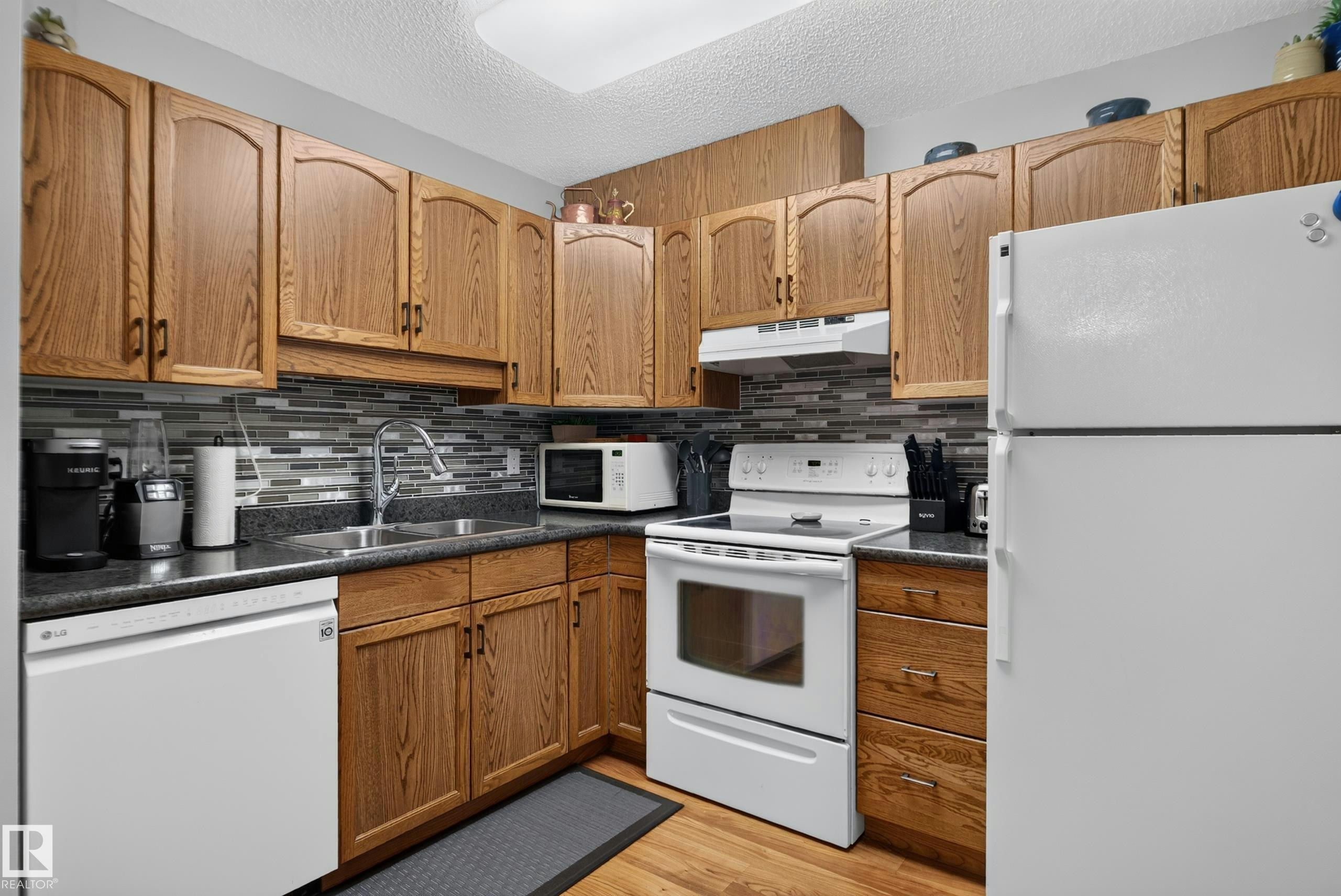 403-15503 106 Street, Edmonton, AB, T5X 5W7 - 10