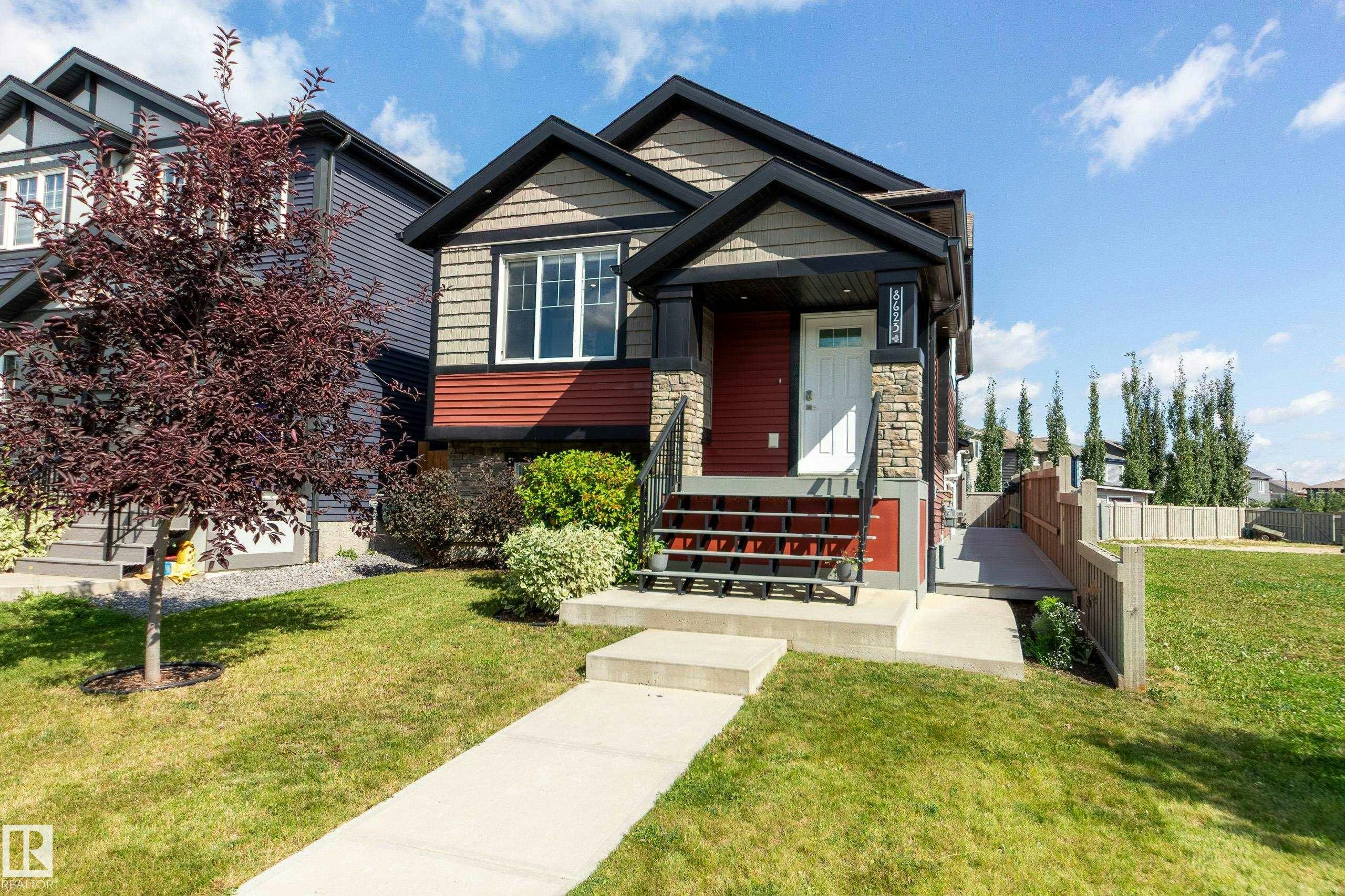 8623 223 Street, Edmonton, AB, T5T 7L6