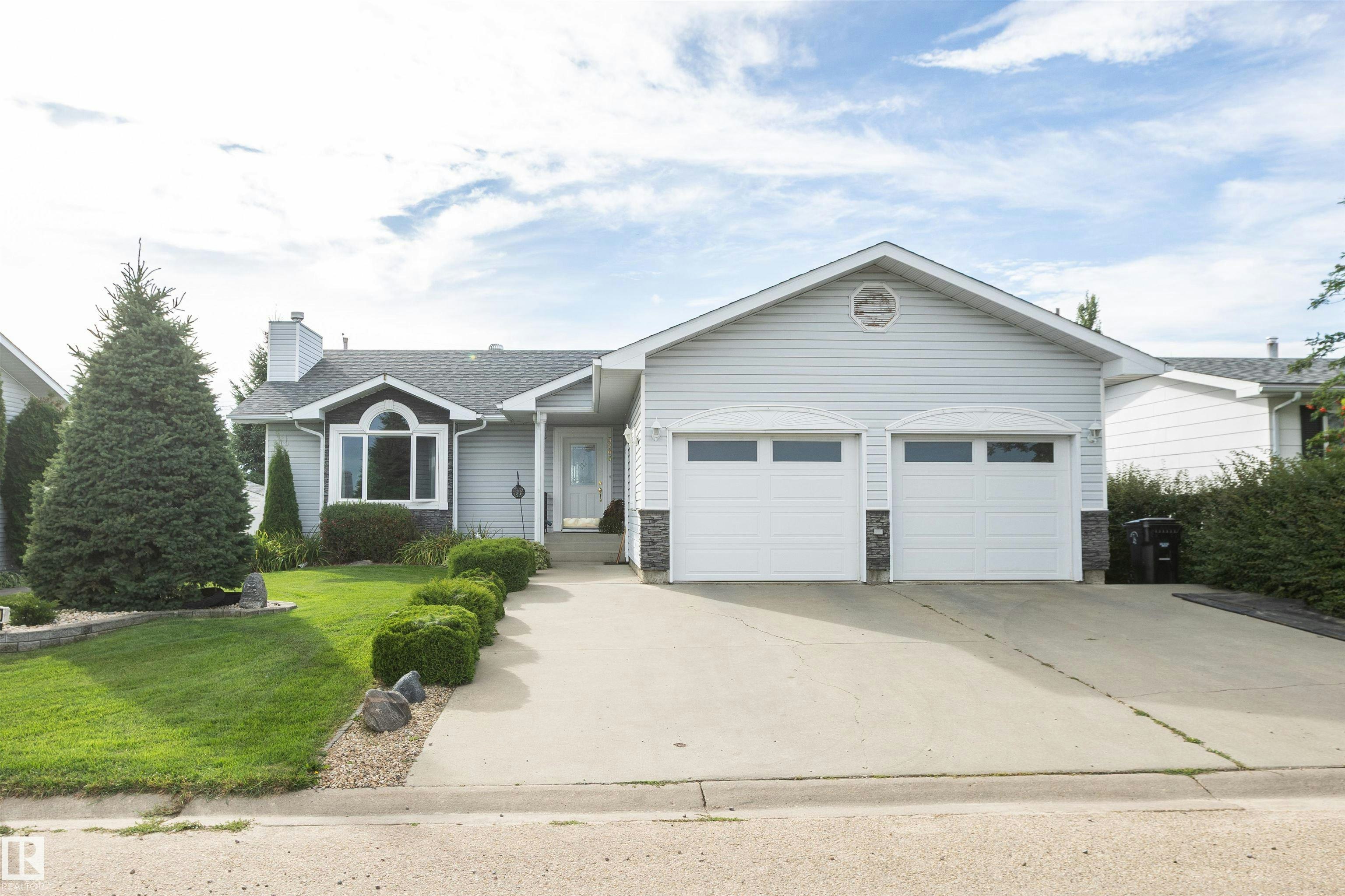 5706 43 Street, Barrhead, AB, T7N 1K4