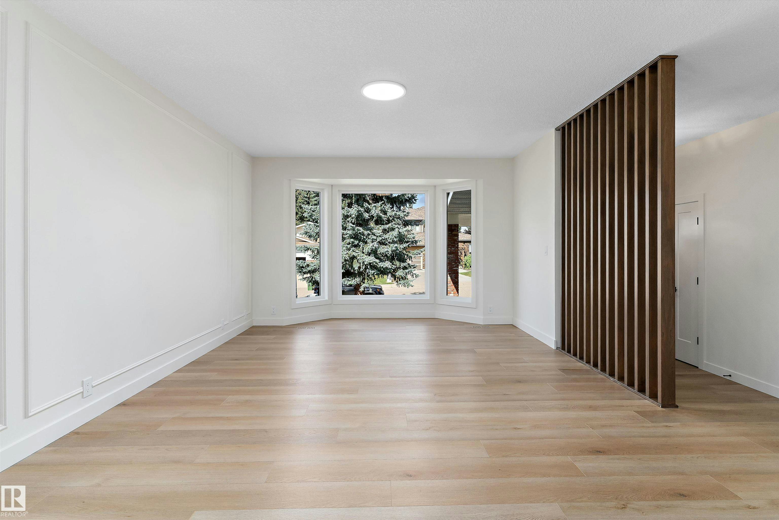 1708 Bearspaw Drive W, Edmonton, AB, T6J 6K5 - 5