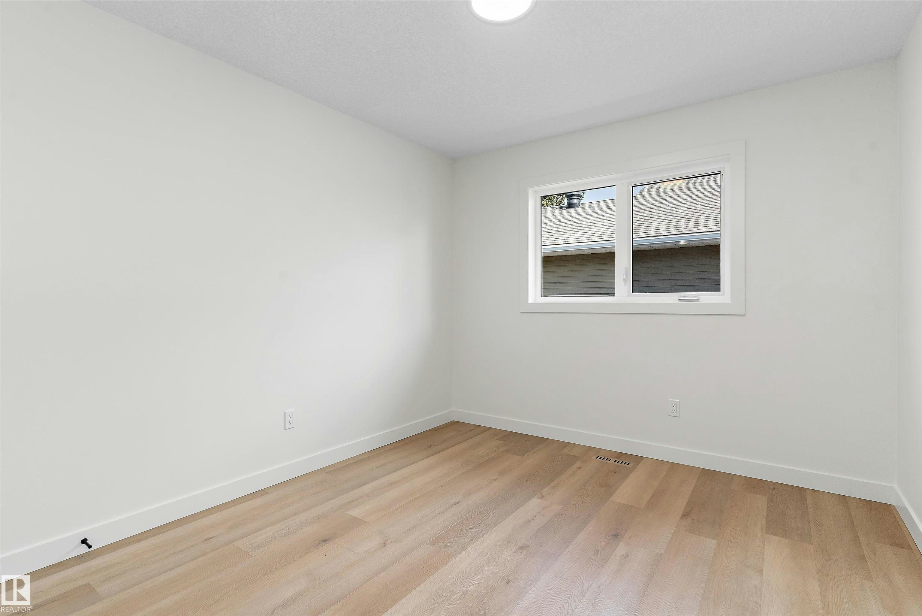 1708 Bearspaw Drive W, Edmonton, AB, T6J 6K5 - 20