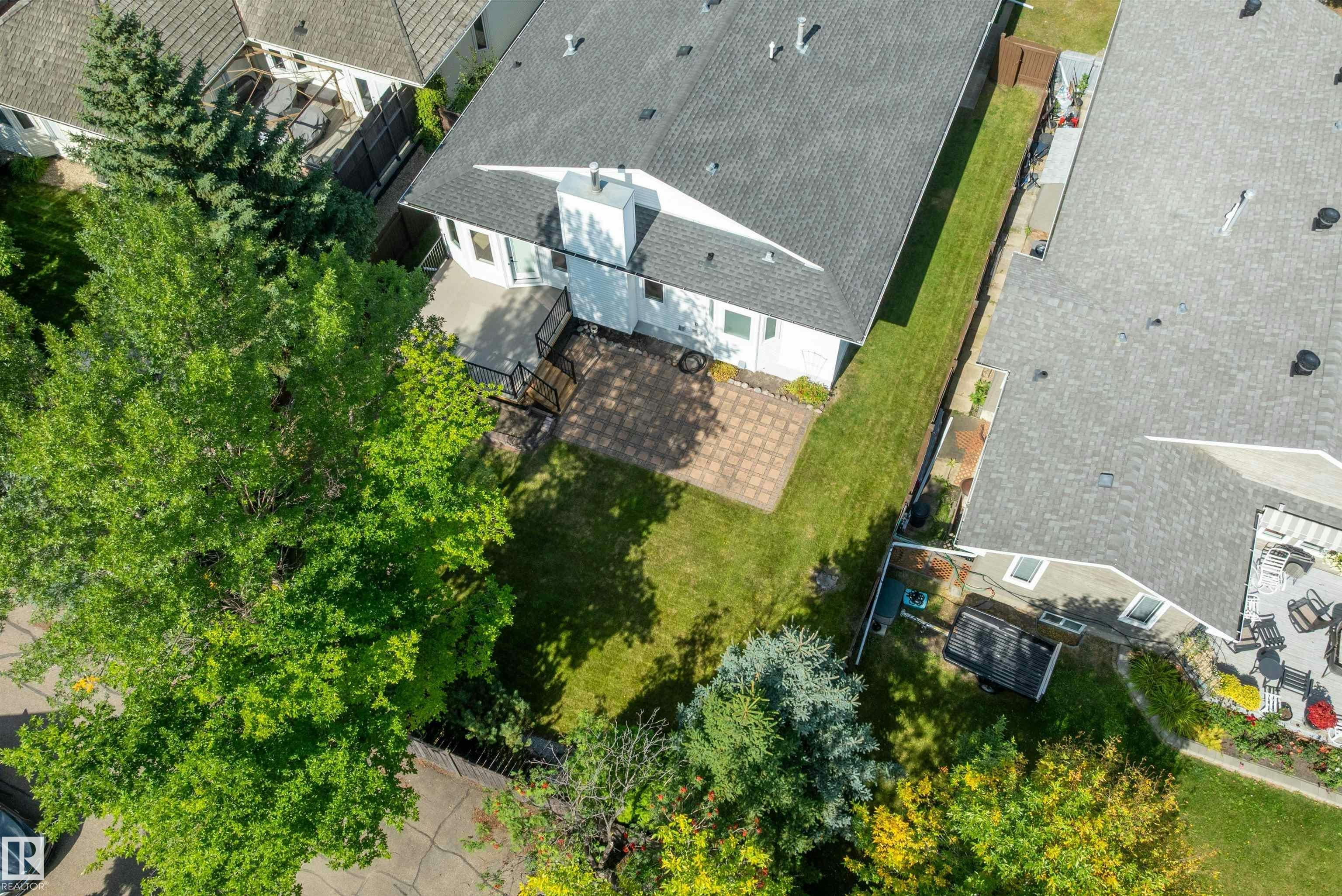 1708 Bearspaw Drive W, Edmonton, AB, T6J 6K5 - 48