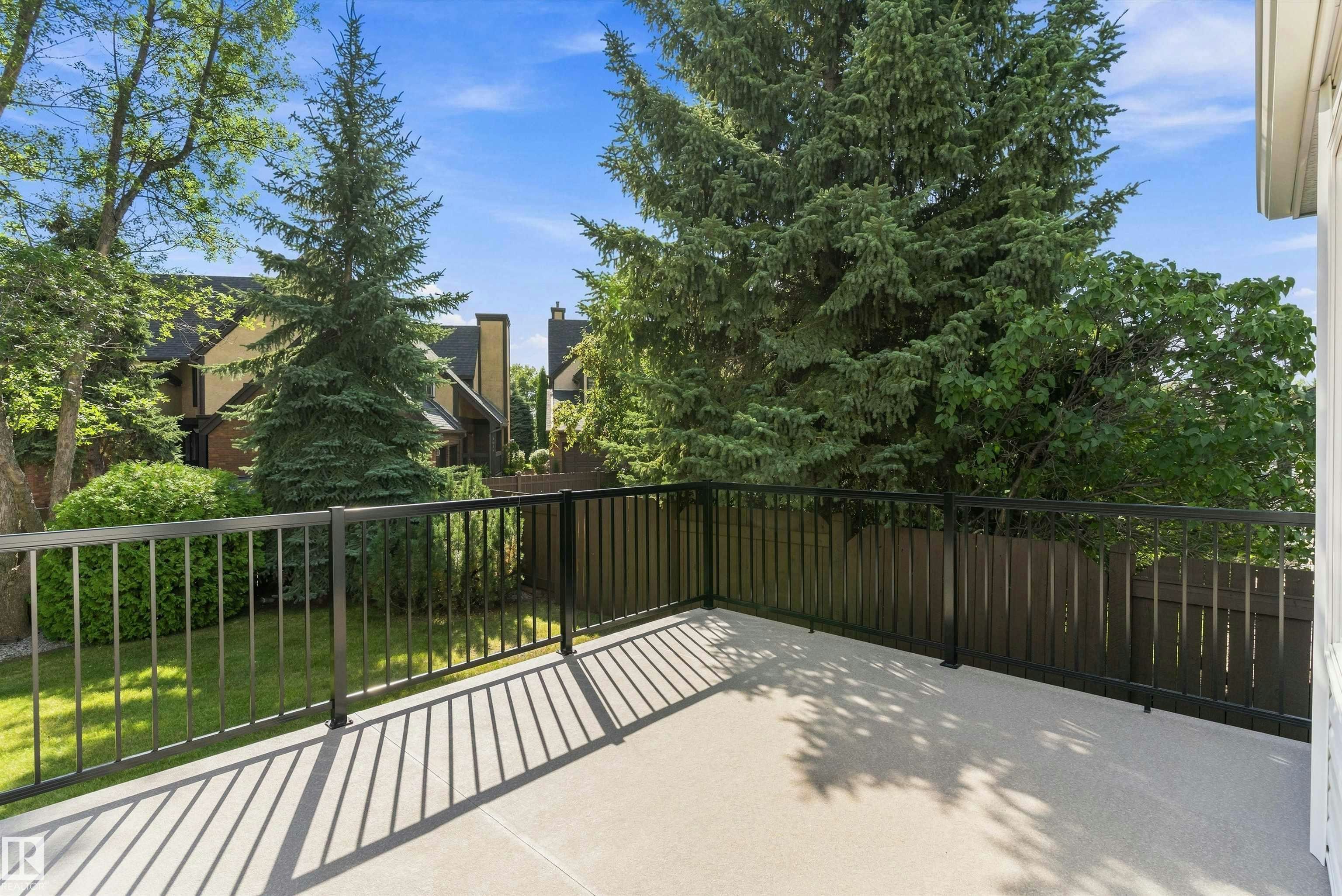 1708 Bearspaw Drive W, Edmonton, AB, T6J 6K5 - 36
