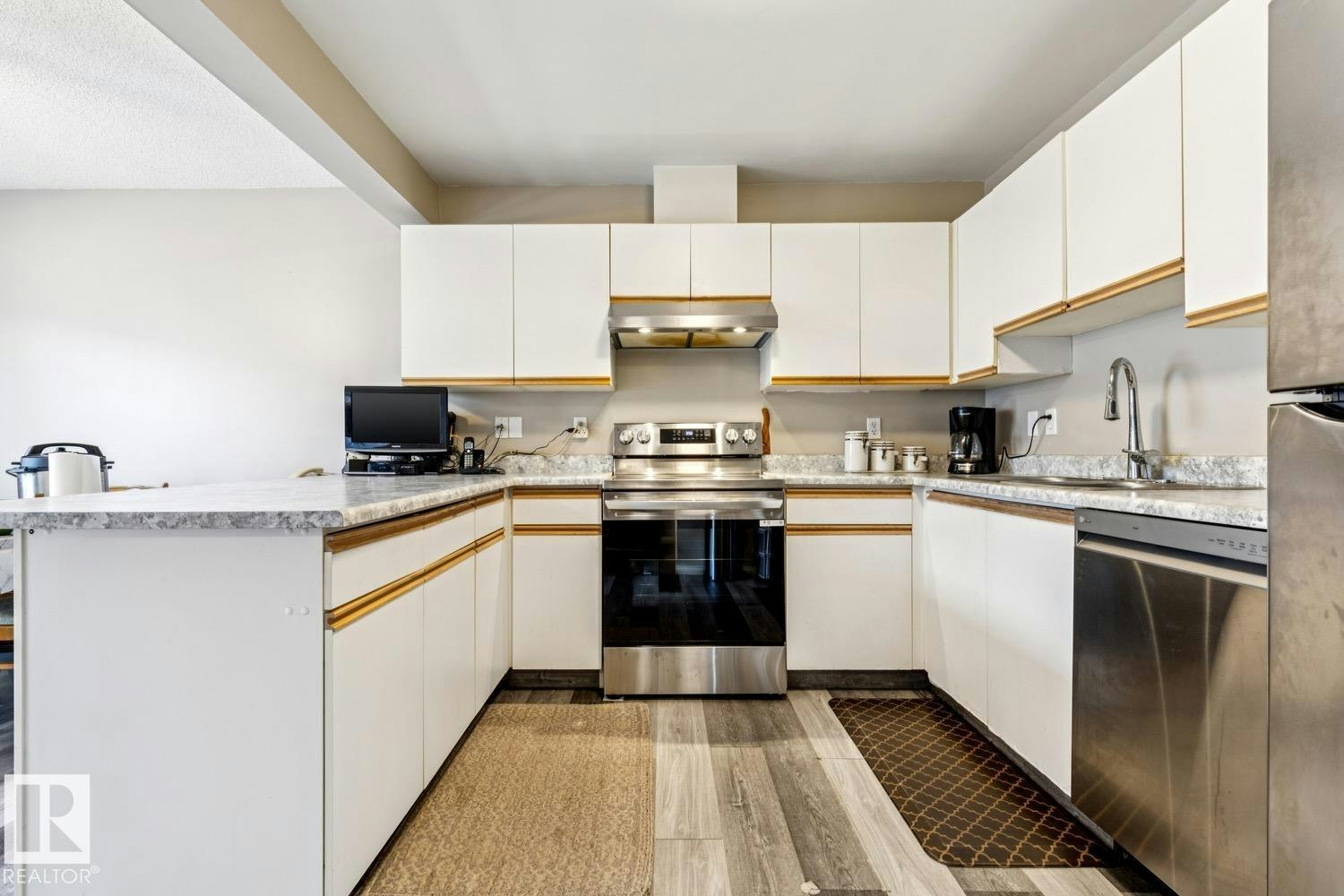 40-9520 174 Street, Edmonton, AB, T5T 5Z3 - 7
