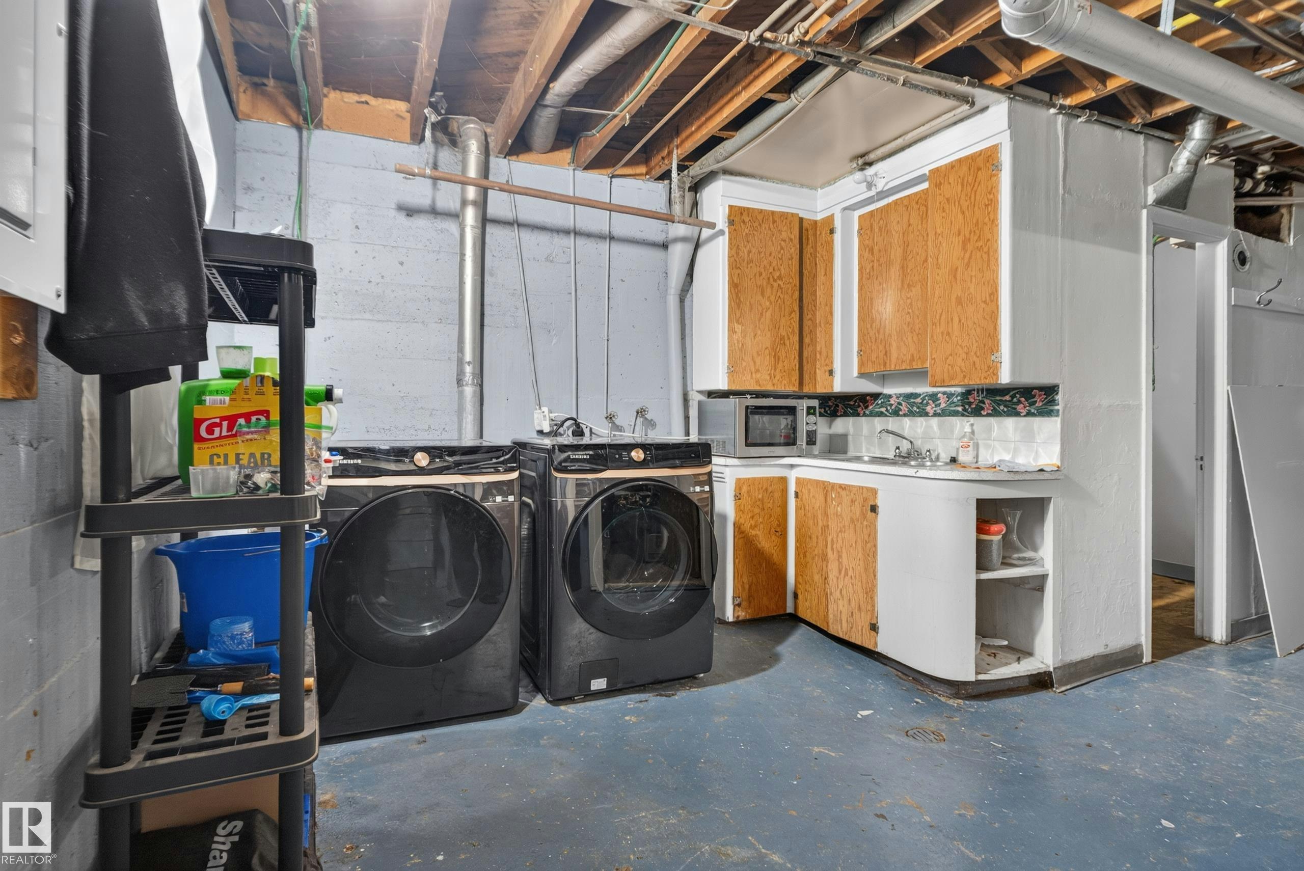 11406 83 Street, Edmonton, AB, T5B 2Y3 - 31