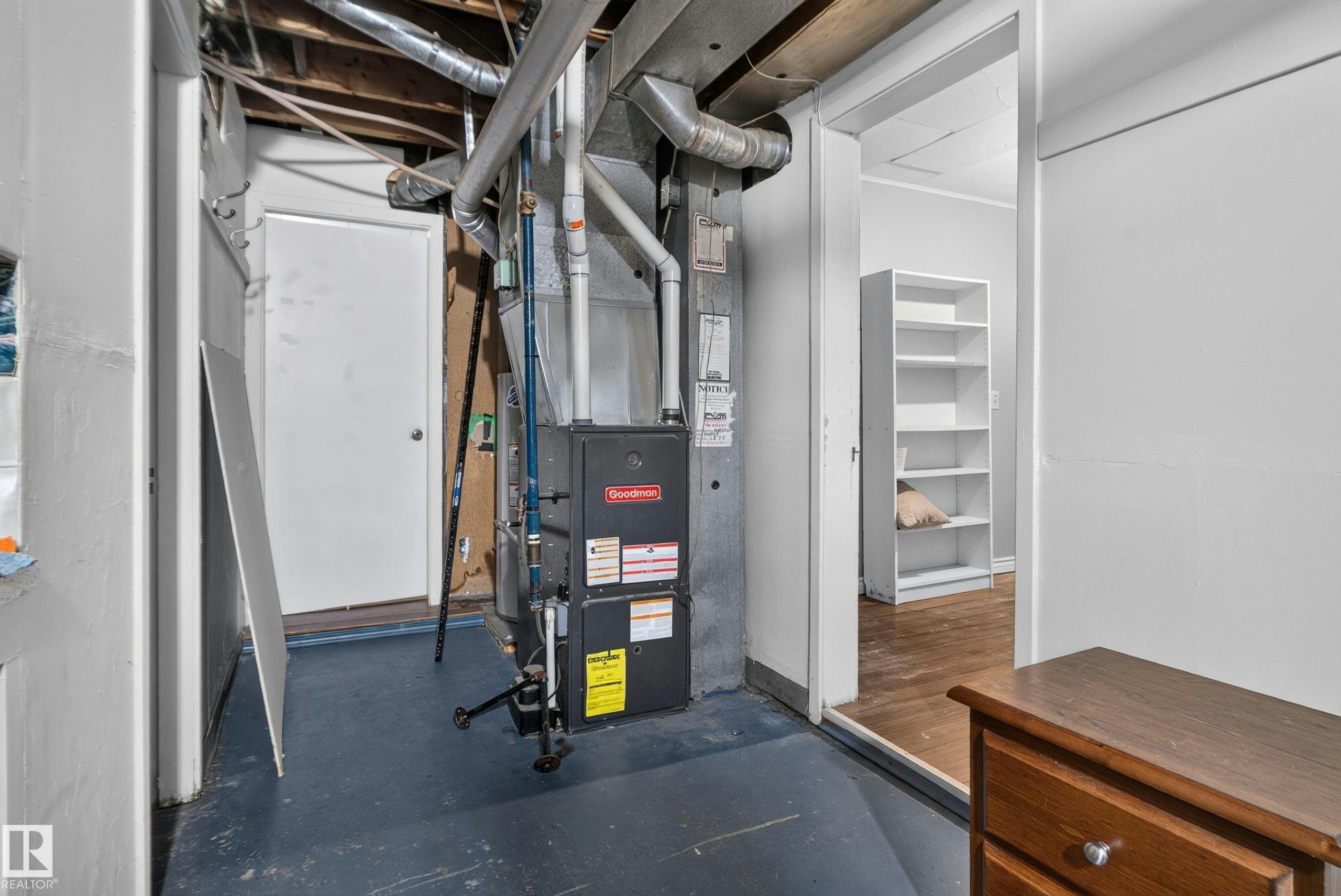 11406 83 Street, Edmonton, AB, T5B 2Y3 - 33