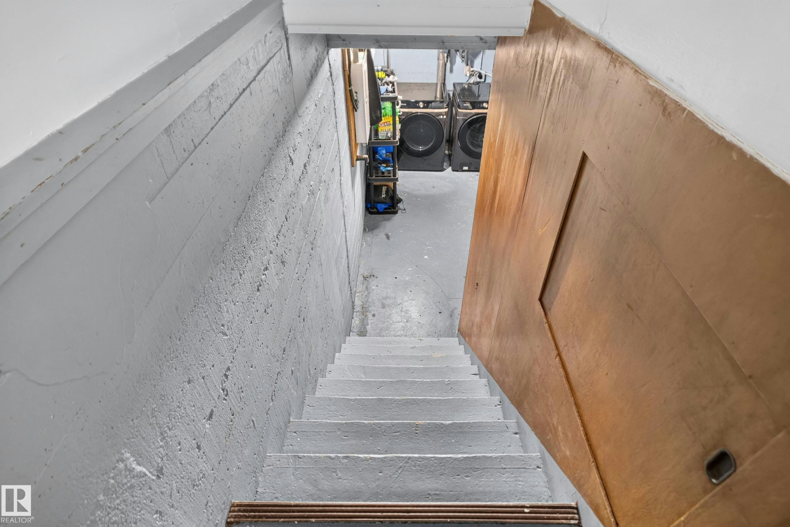 11406 83 Street, Edmonton, AB, T5B 2Y3 - 30