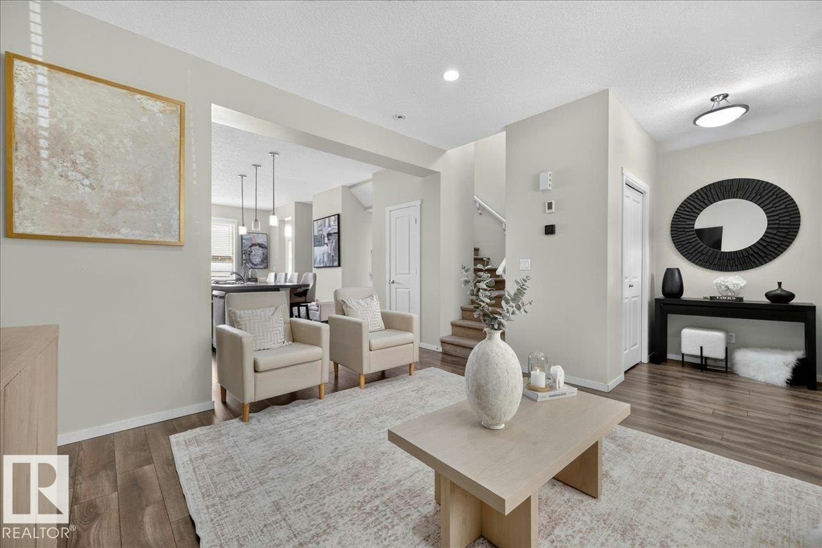 2046 Chalmers Way, Edmonton, AB, T6W 2G1 - 8