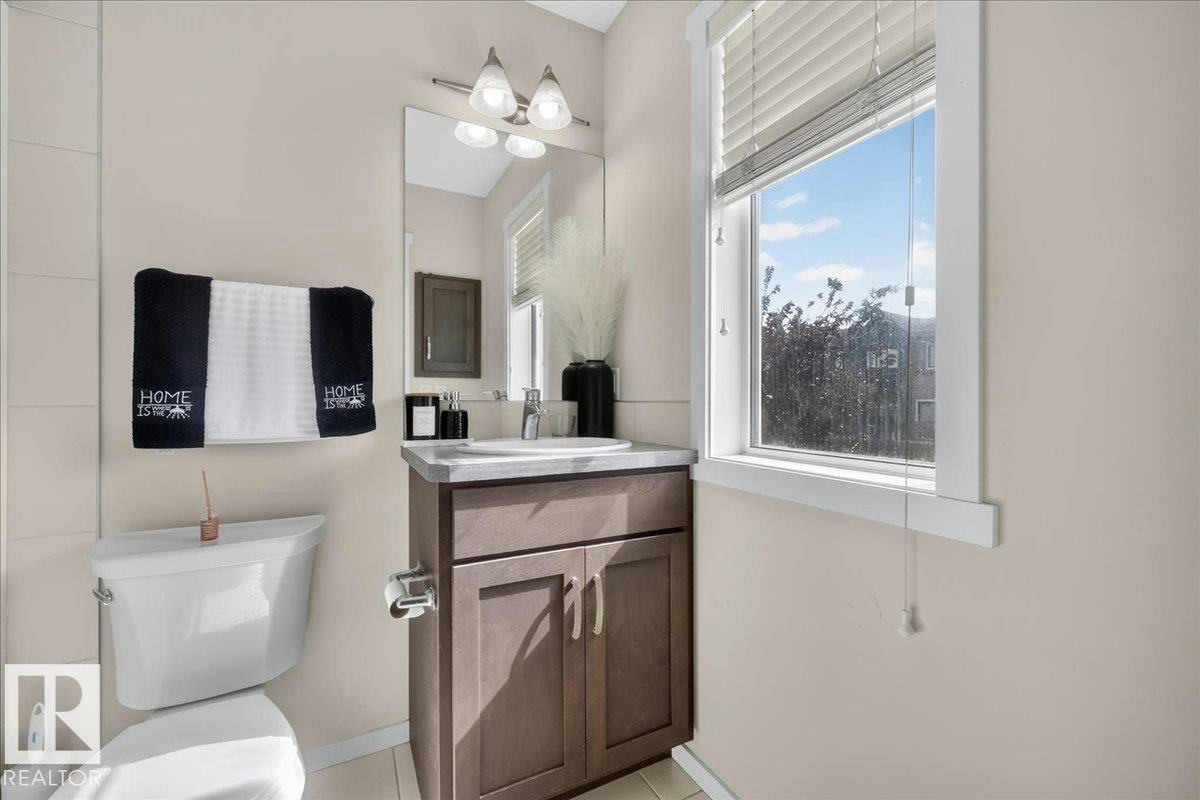 2046 Chalmers Way, Edmonton, AB, T6W 2G1 - 34