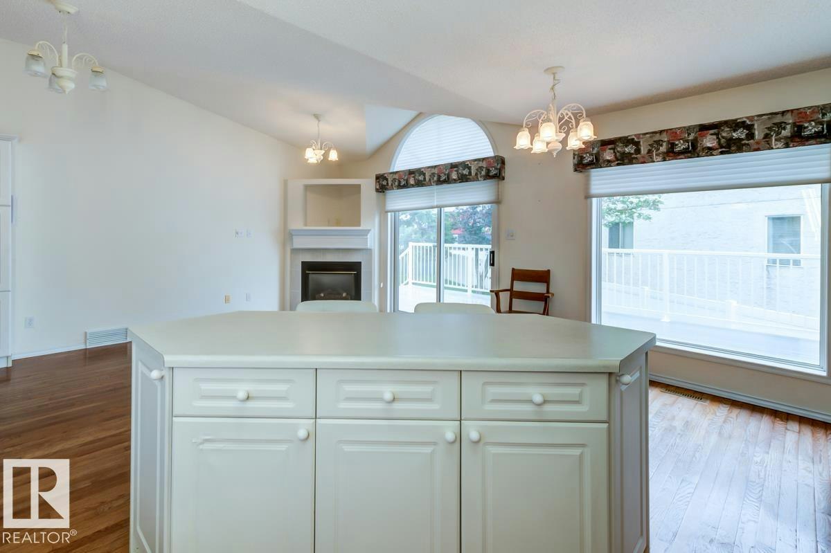 7-9731 174 Street, Edmonton, AB, T5T 6G4 - 23