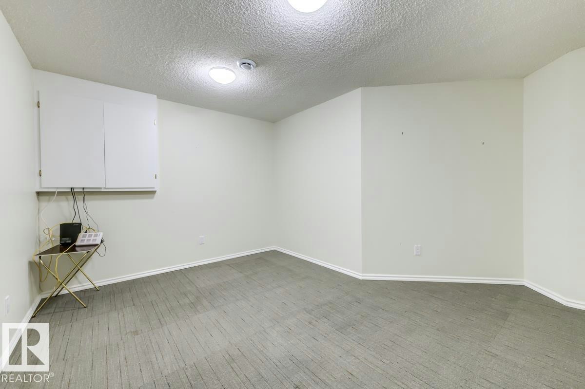 7-9731 174 Street, Edmonton, AB, T5T 6G4 - 46