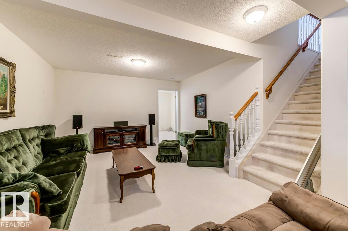 7-9731 174 Street, Edmonton, AB, T5T 6G4 - 38