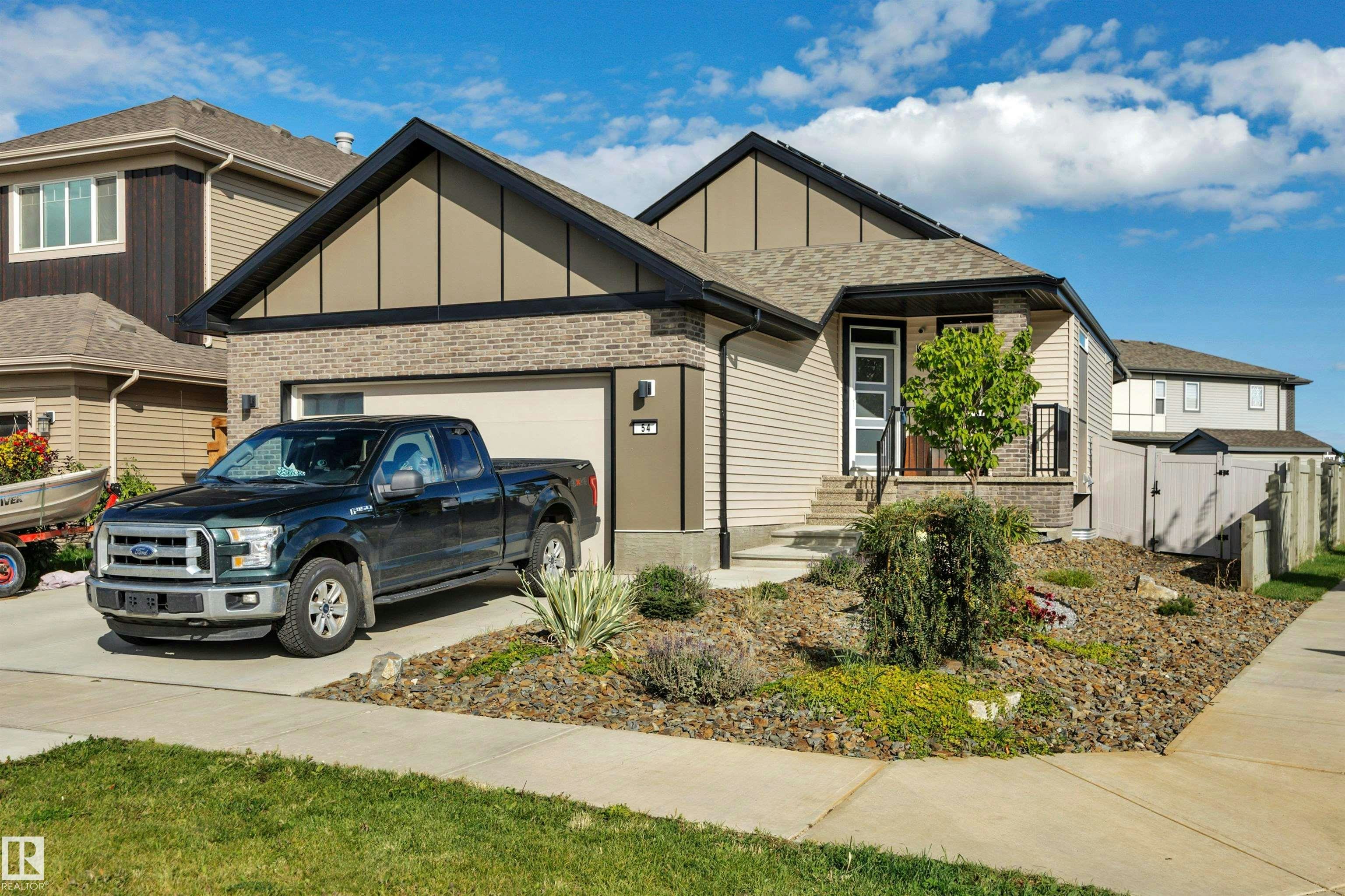 54 Calista Way, Spruce Grove, AB, T7X 0Y6