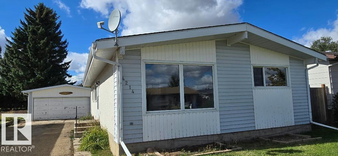 4214 48a Street, Vegreville, AB, T9C 1B3
