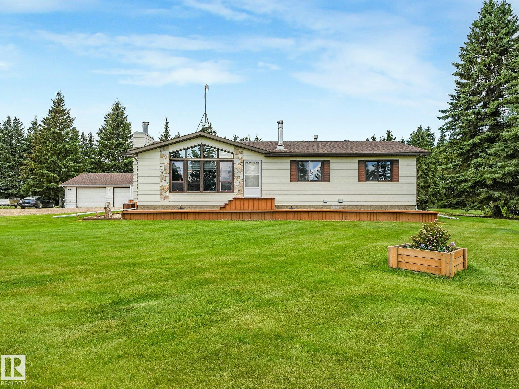 59402 Rr220, Rural Thorhild County, AB, T0A 3J0