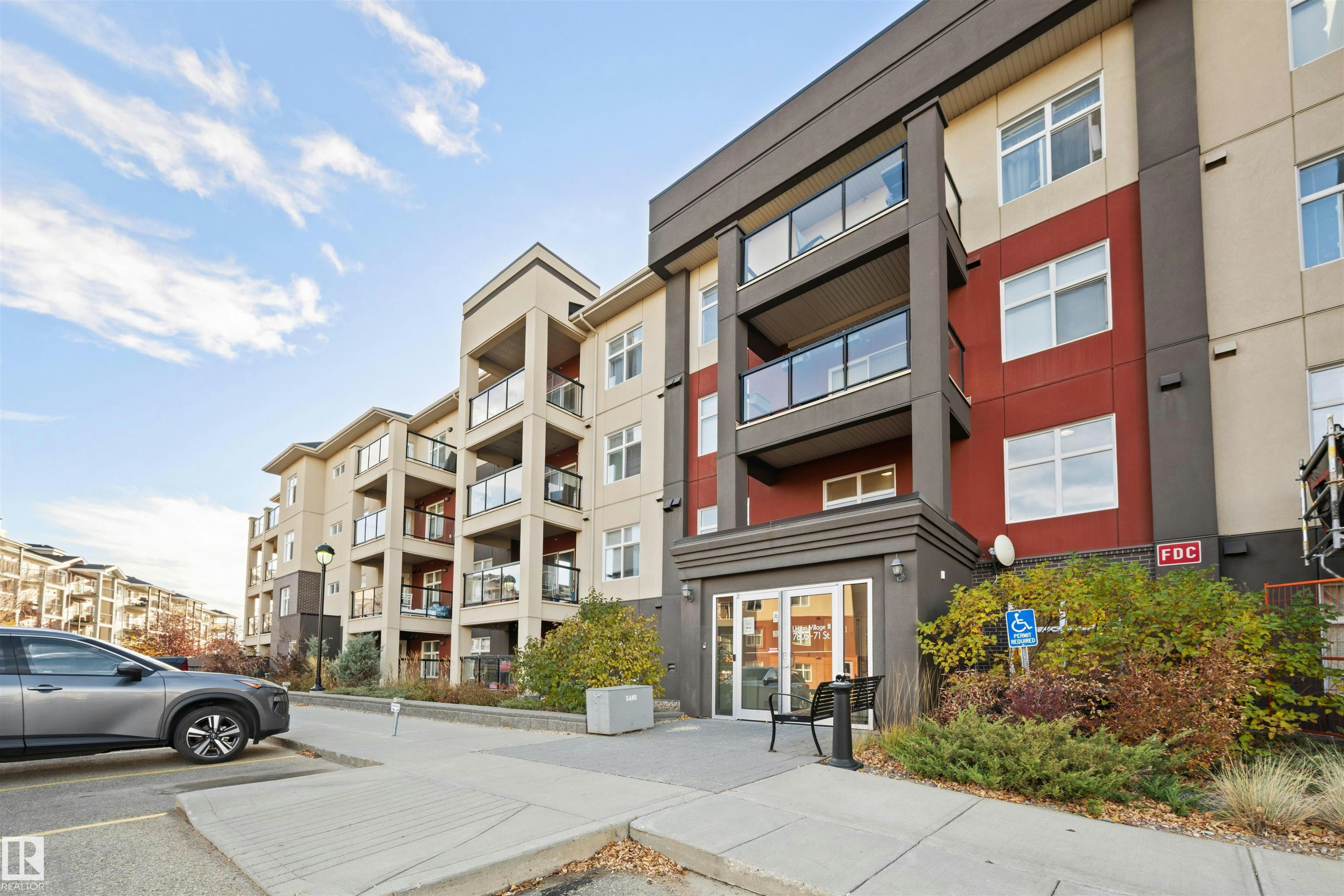 158-7805 71 Street, Edmonton, AB, T6B 3V6